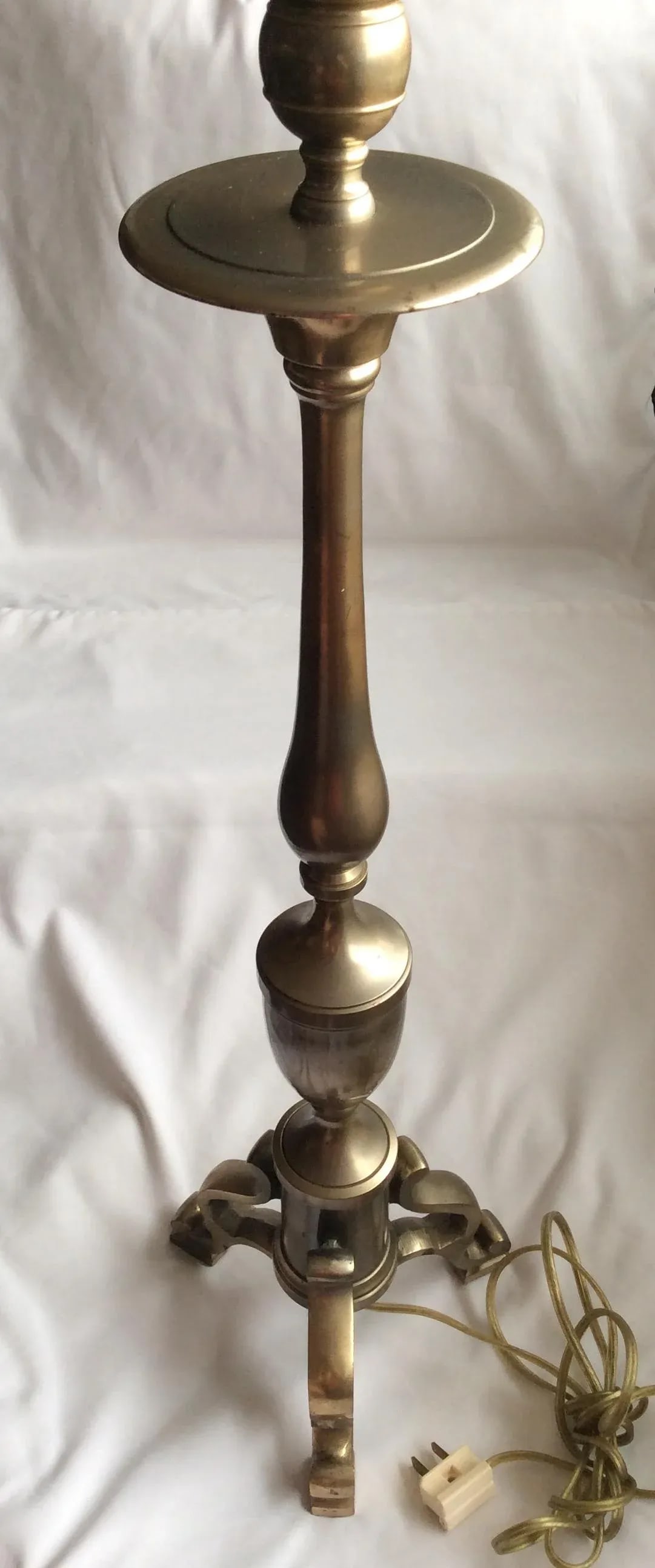 Metal Candlestick Lamp - 4