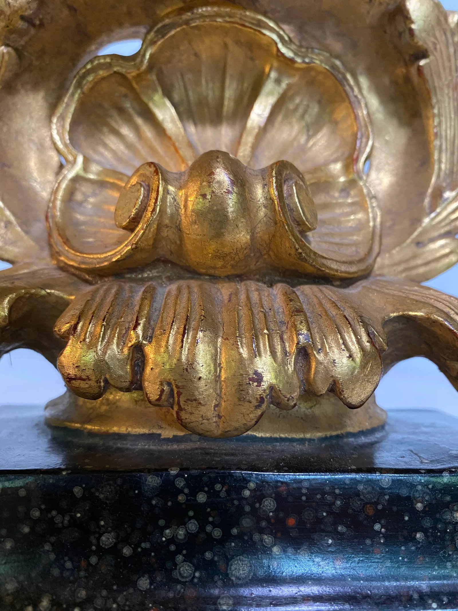 1930s Borghese Corinthian Gold Gilt Bookends - a Pair - 6