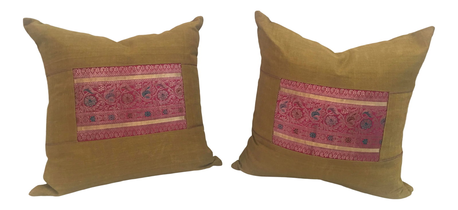 Crate & Barrel Silk Metallic Kendra Pillows: BoHo Chic silk metallic pillows ," Kendra Absinthe" from Crate & Barrel. Green silk with fuchsia metallic inserts., zipper closure, down filled inserts. Each measures 16" x 16" . Pristine condition.