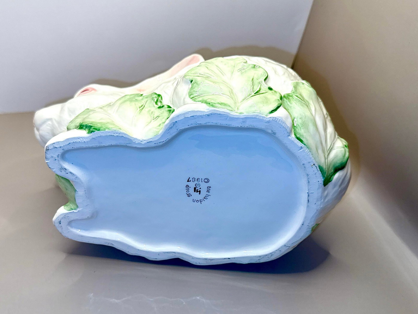 Vintage Hand Painted Bunny Rabbit Planter - 7