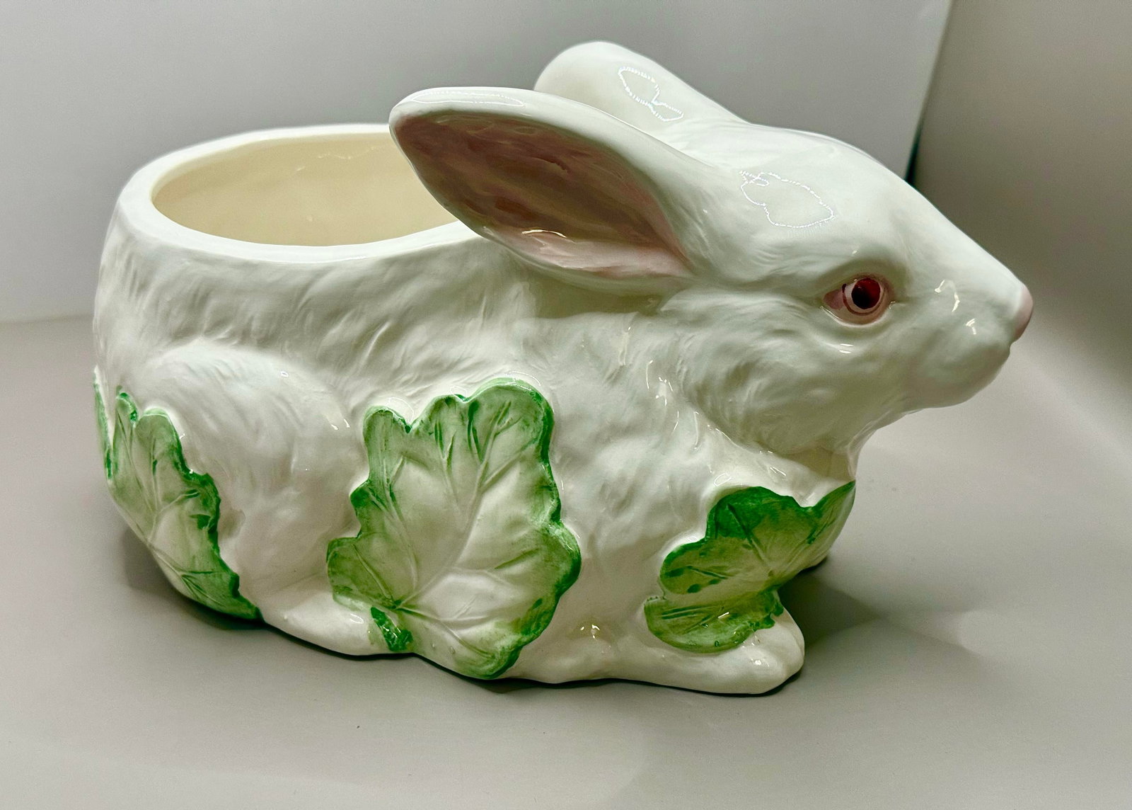 Vintage Hand Painted Bunny Rabbit Planter - 9