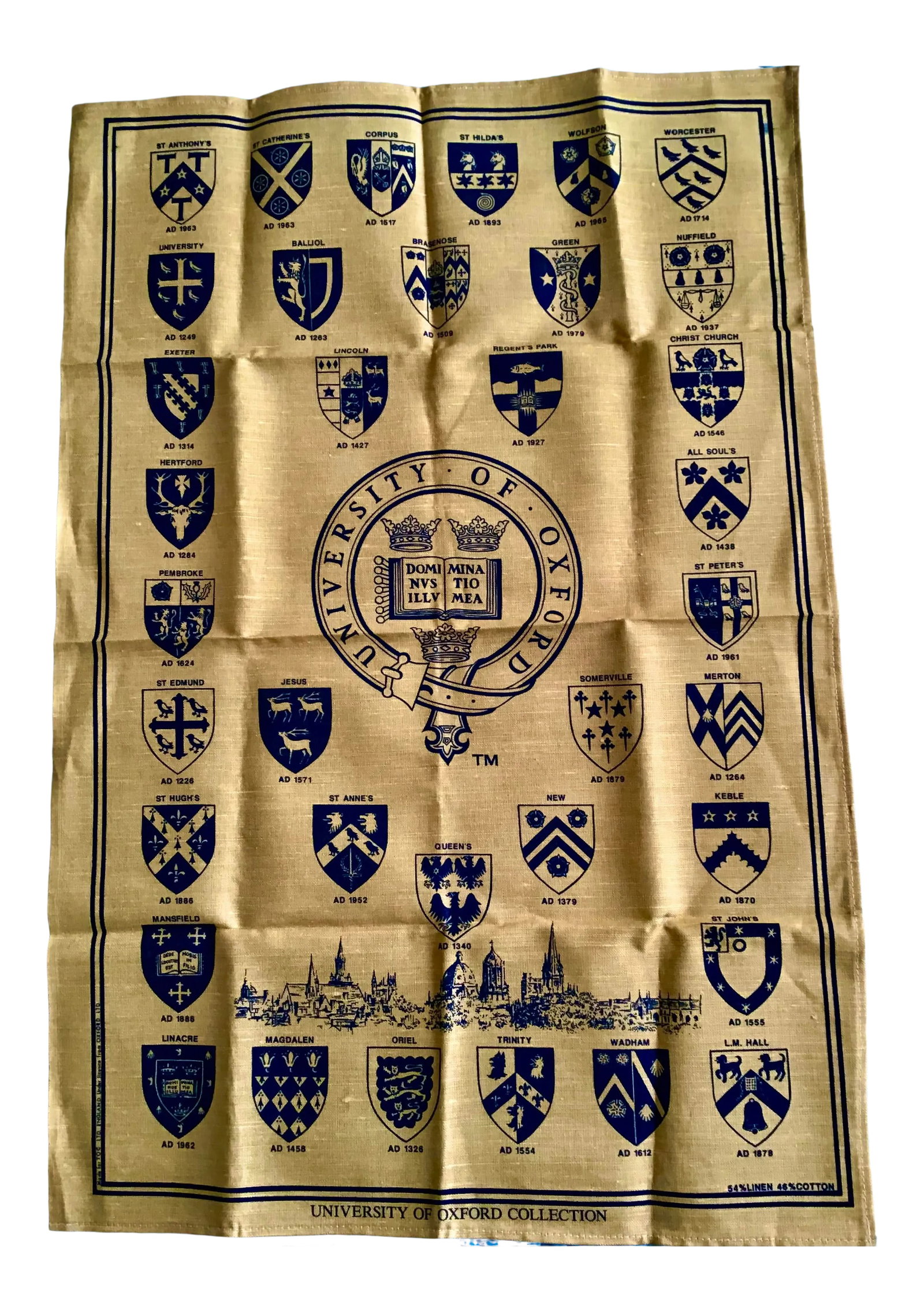 Vintage Oxford University Tea Towel: Officially licensed Oxford University tea towel, featuring the seal of the University as well as the crests of its constituent colleges. A handsome addition to your kitchen or wet bar. Scholars,