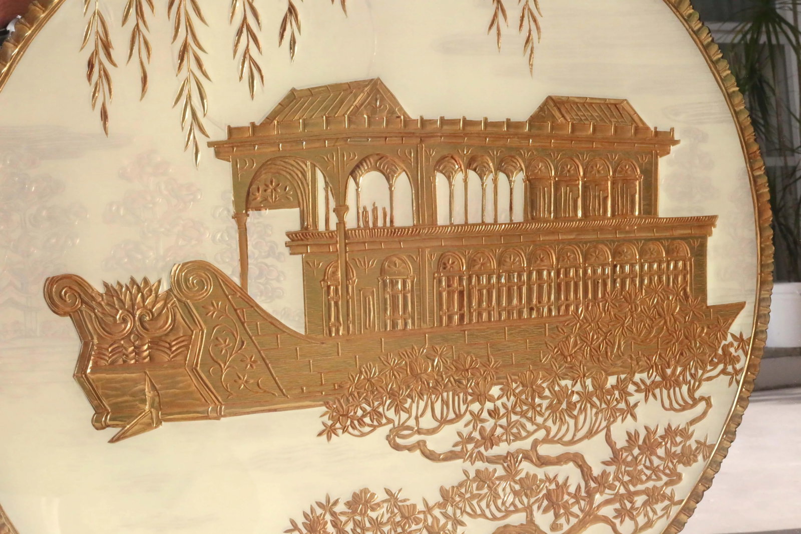 1980's Chinoiserie "Marble Boat" Gilt Carving and Eglomise Wall Mirror - 5
