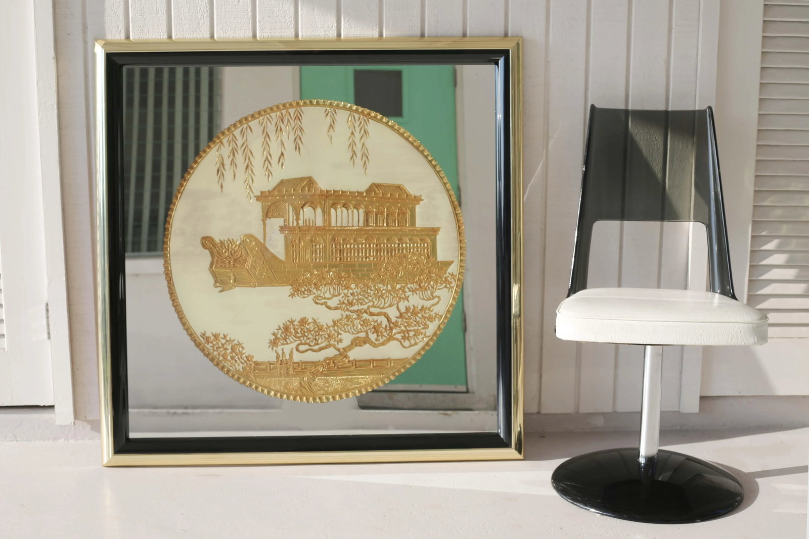 1980's Chinoiserie "Marble Boat" Gilt Carving and Eglomise Wall Mirror - 8