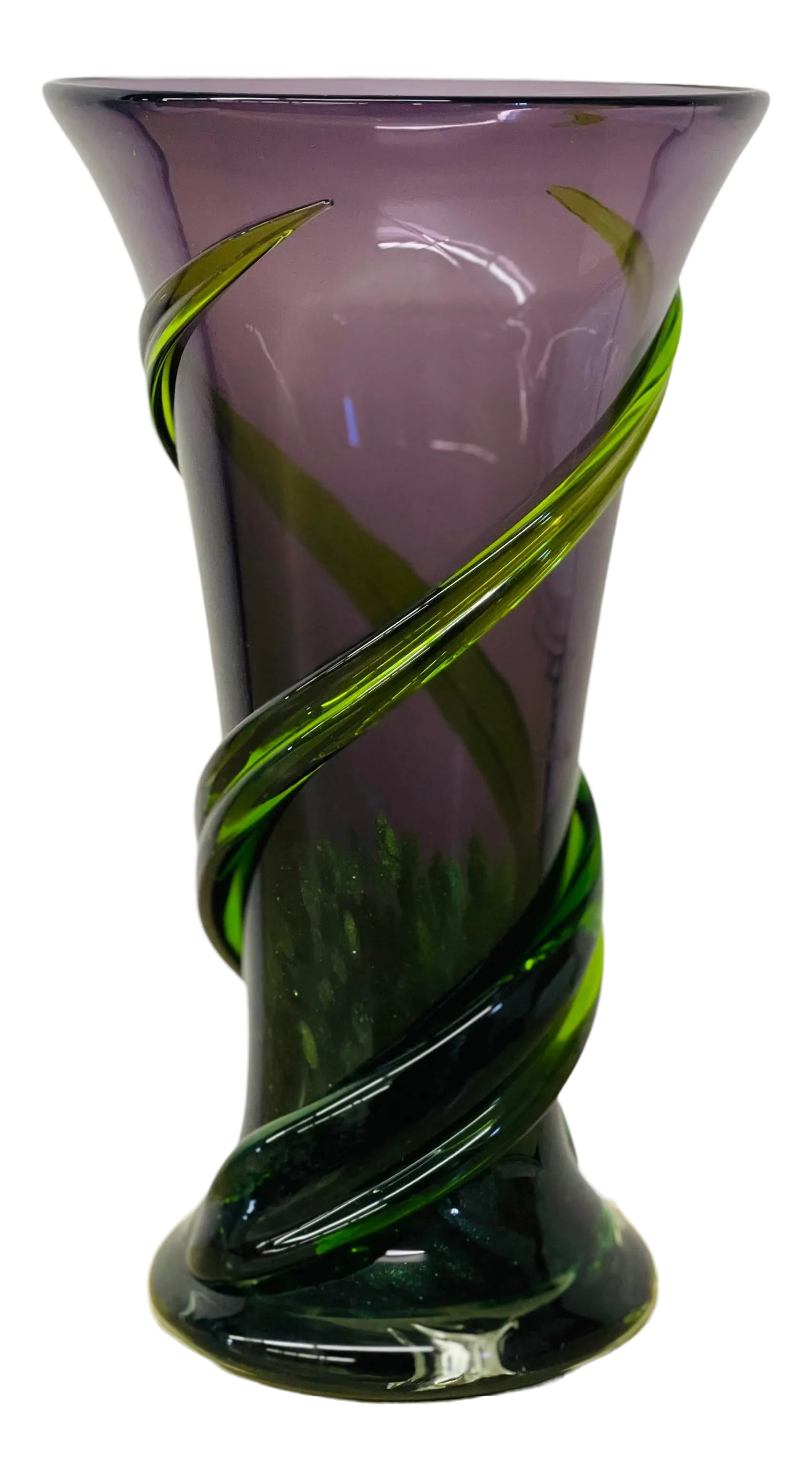 Vintage Mid 20th Century Murano Art Blown Glass Amethyst & Emerald Flower Vase: Gorgeous Vintage Murano Art Blown Glass Amethyst Purple & Emerald Green Flower Vase. Lovely piece in excellent vintage condition. Stunning rich hues of emerald green & amethyst. Measures 5.25" in