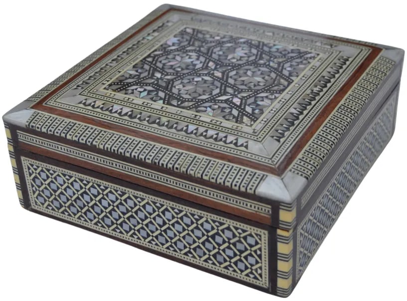 Vintage Moorish Mother-Of-Pearl Inlaid Box - 4