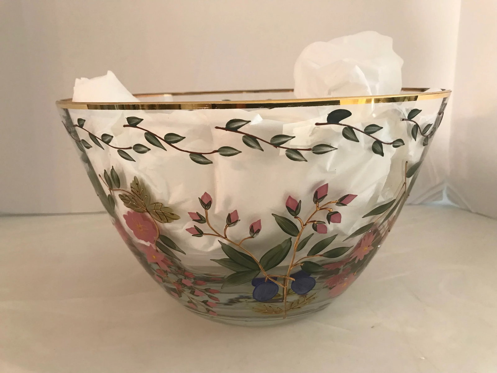 Crystal Clear Hand Painted "Amelia" 11' Bowl With 22kt Gold Accents - 3