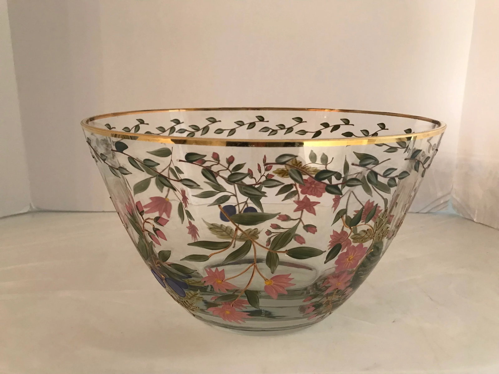 Crystal Clear Hand Painted "Amelia" 11' Bowl With 22kt Gold Accents - 5