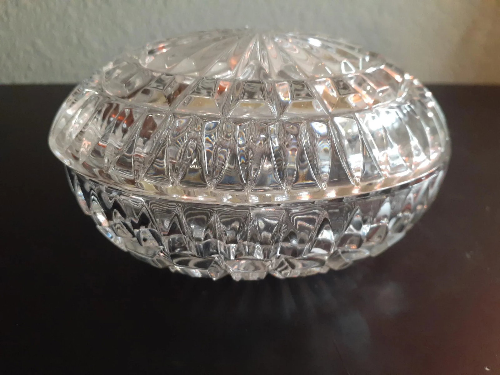 1970s Clear Cut Crystal Oval Trinket Holder - 7