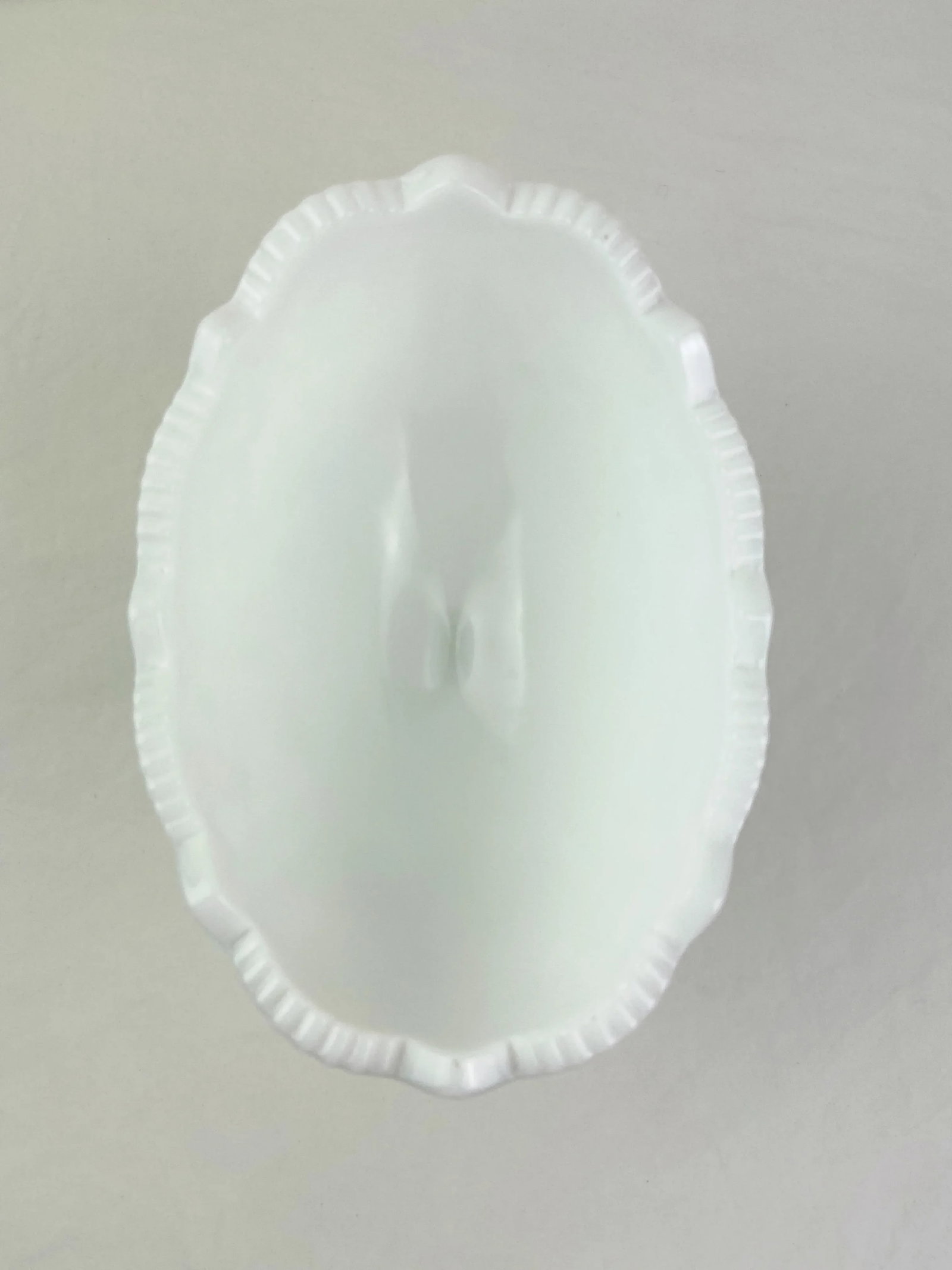 1960s Kemple Toltec Milk Glass White Oval Pedestal Bowl - 2