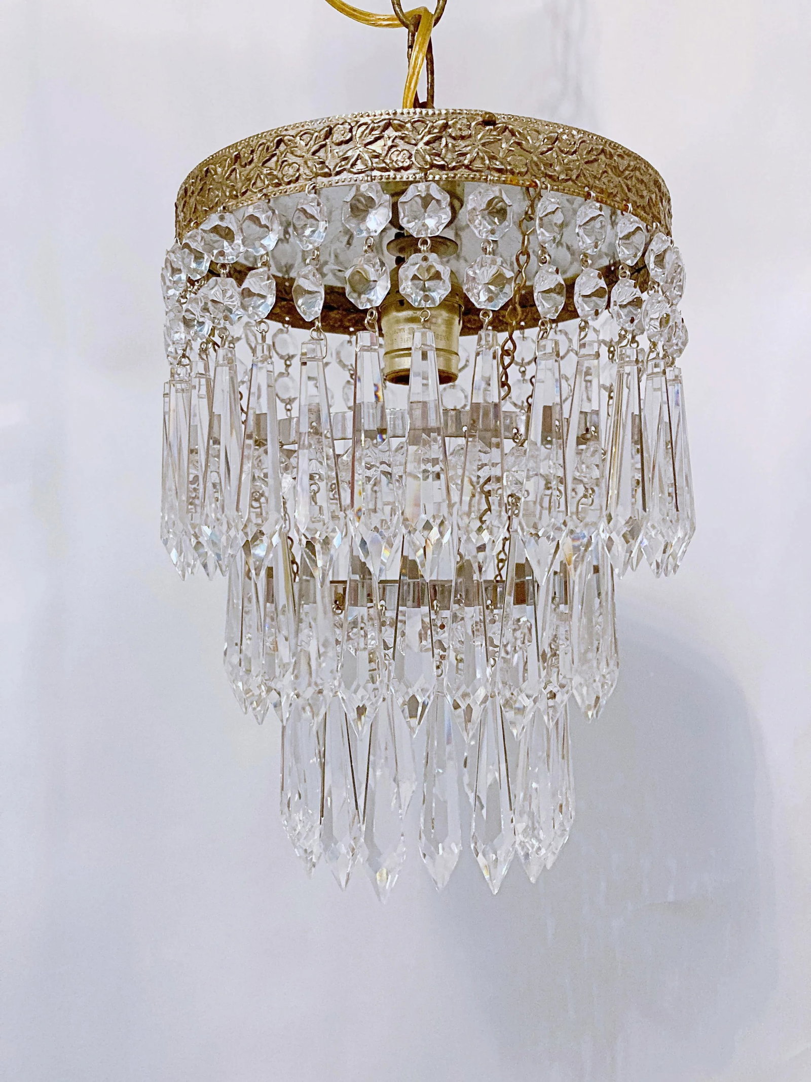 Mid 20th Century Italian Brass Upside Down Layered Cake Chandelier - 2