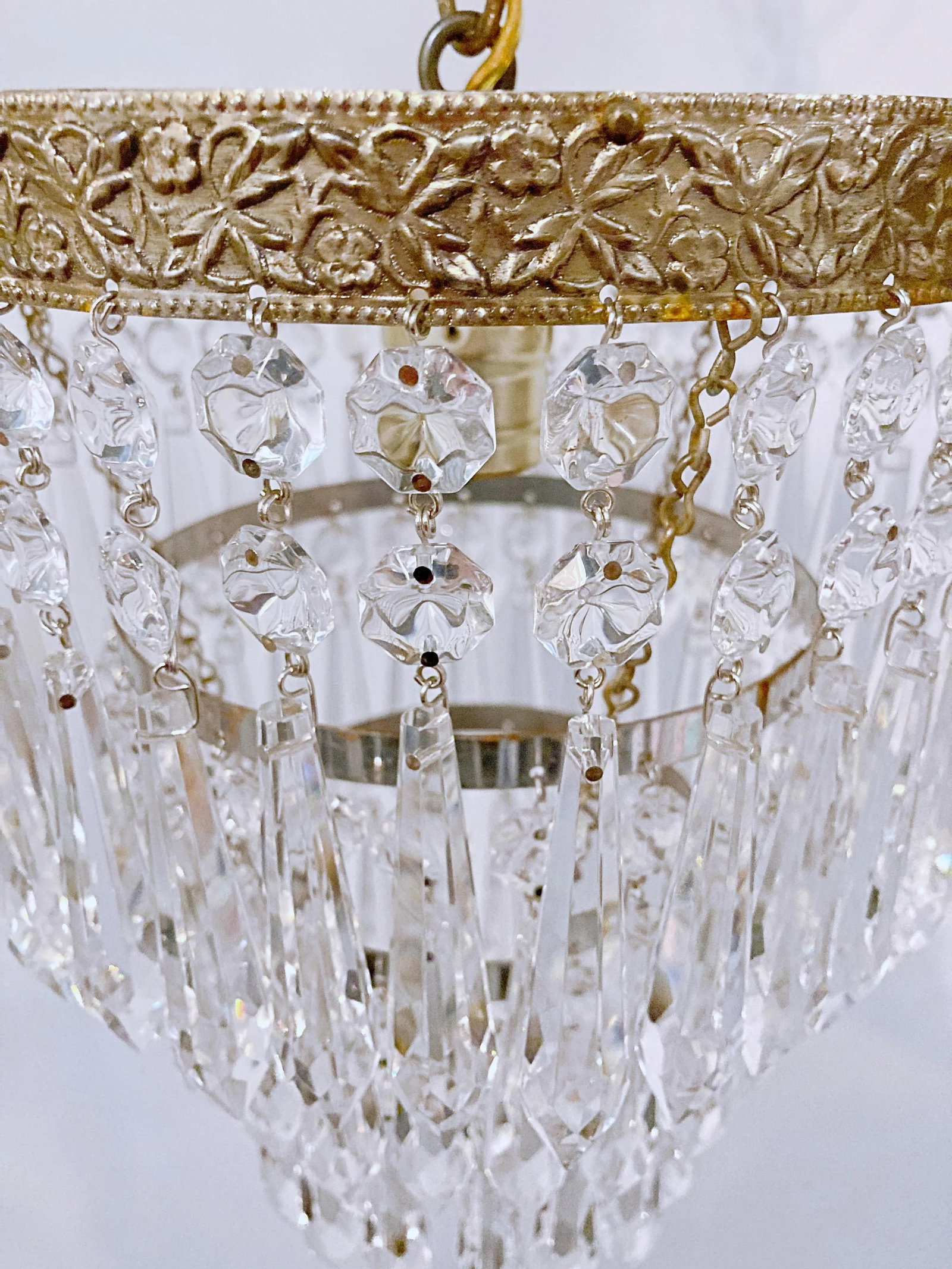 Mid 20th Century Italian Brass Upside Down Layered Cake Chandelier - 6