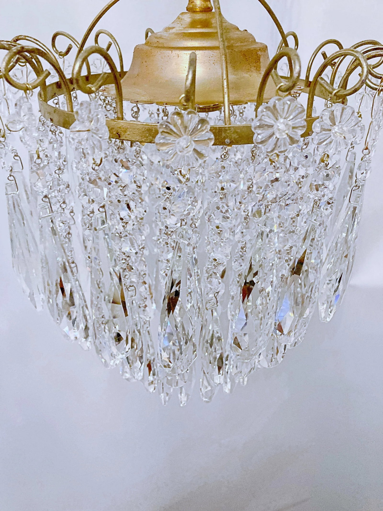 Vintage 1960s Small Brass Chandelier - 6