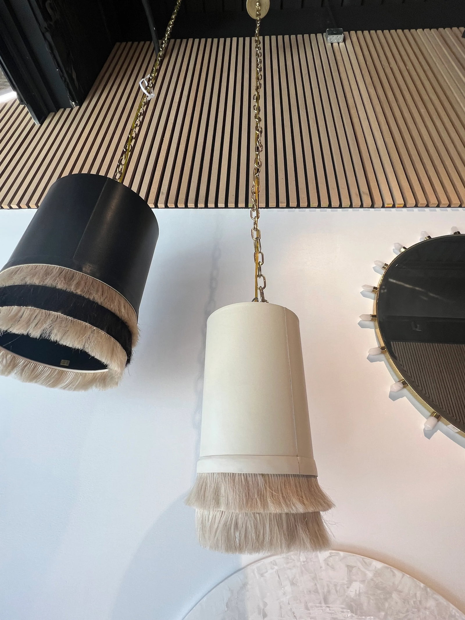 Sho Modern Filly Pendant Light - 3