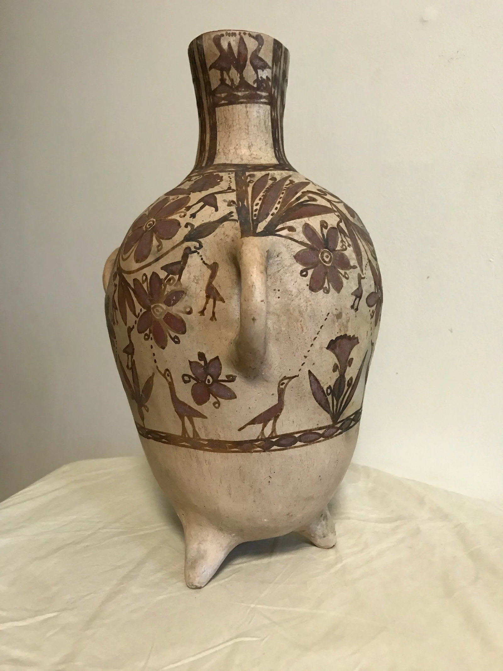 Prehispanic Hand Painted Mexican 3 Footed Vessel - 3