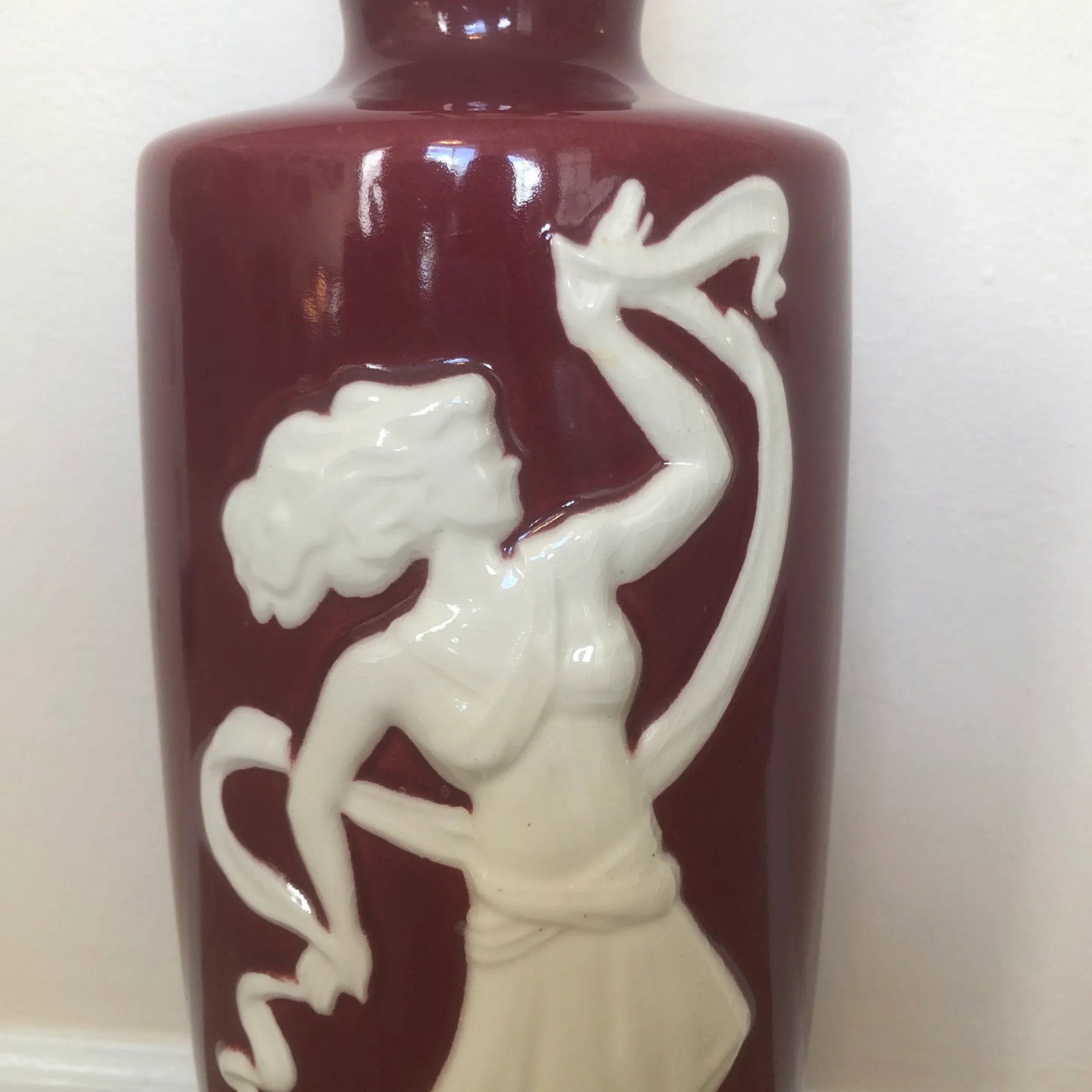 Vintage Mid-Century Modern Art Deco Ceramic Table Lamp With Dancing Woman - 3