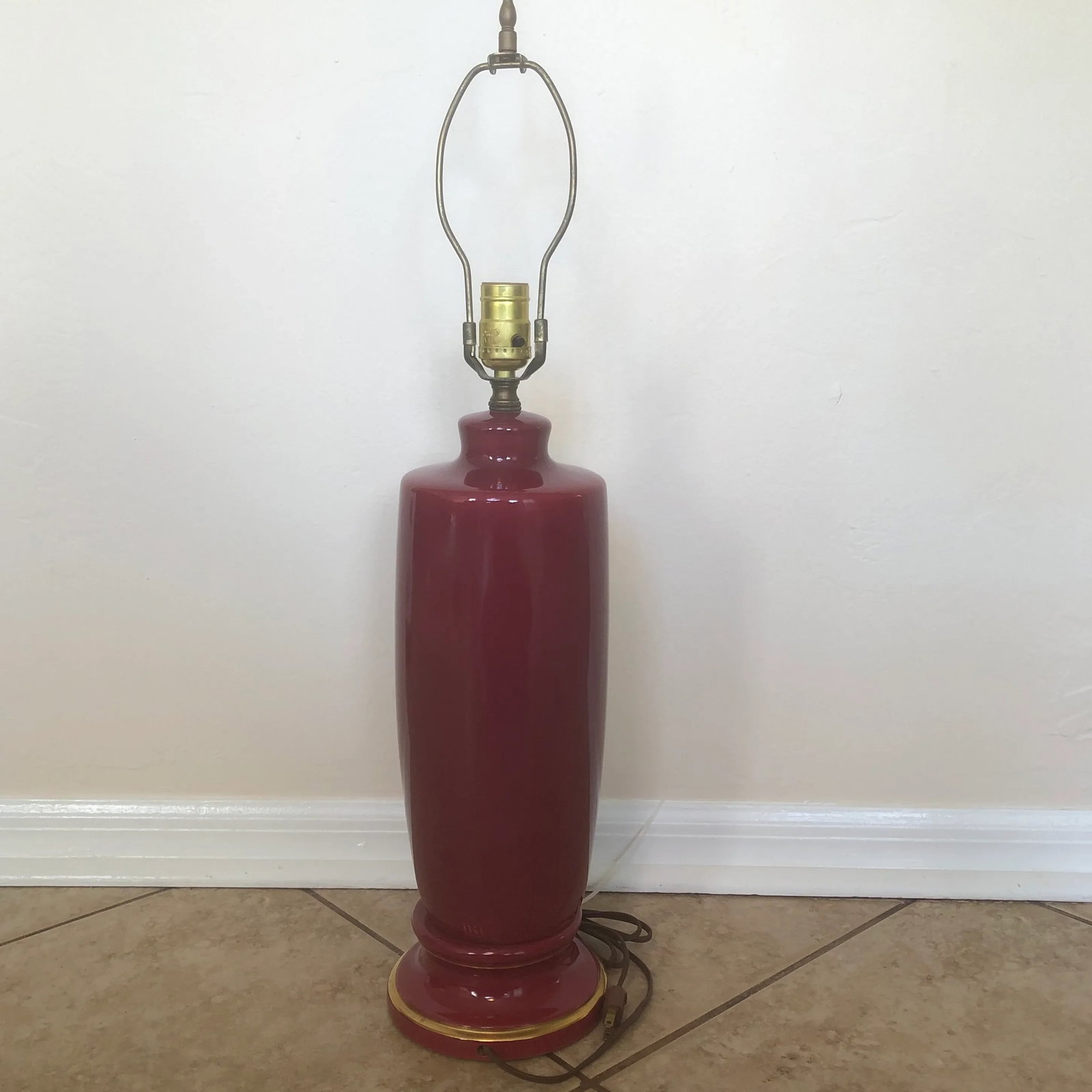 Vintage Mid-Century Modern Art Deco Ceramic Table Lamp With Dancing Woman - 6