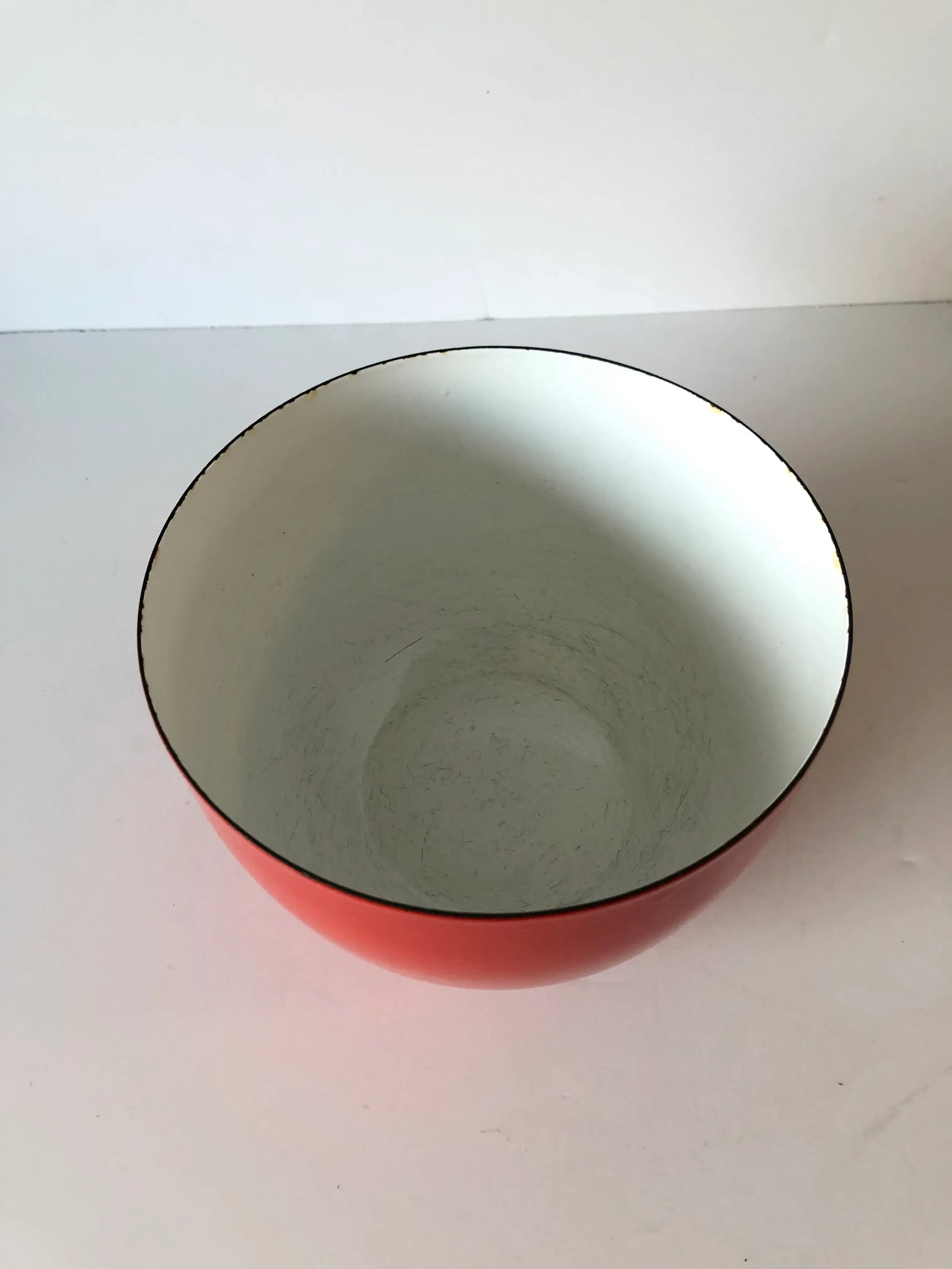 1960s Kaj Franck l Enamel Danish Modern Red and White Bowl - 2