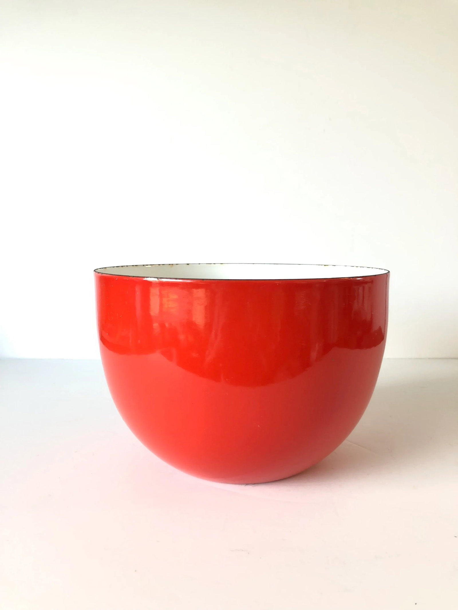 1960s Kaj Franck l Enamel Danish Modern Red and White Bowl - 6