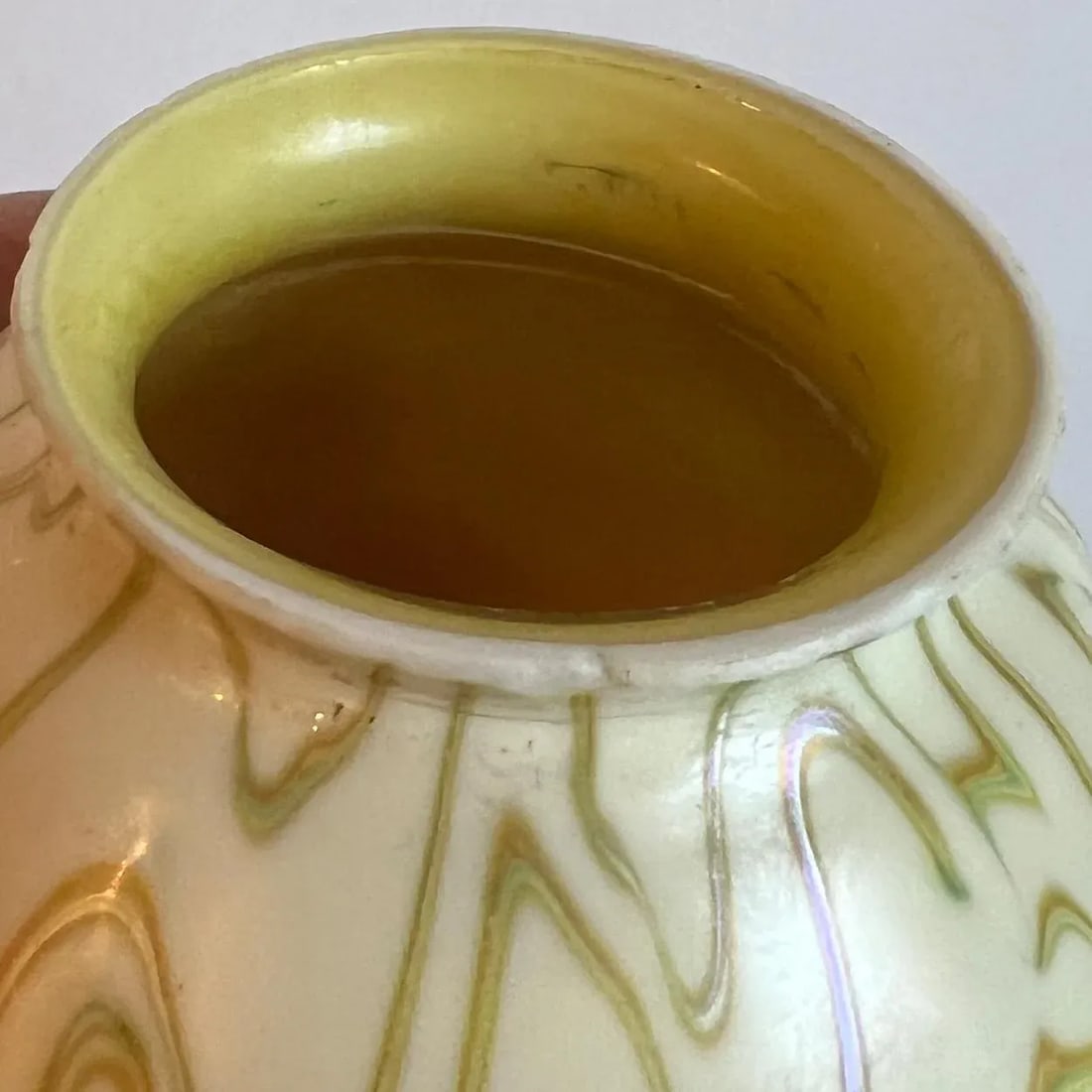 American Steuben Carder Period Art Glass Gold Lamp Shade - 6