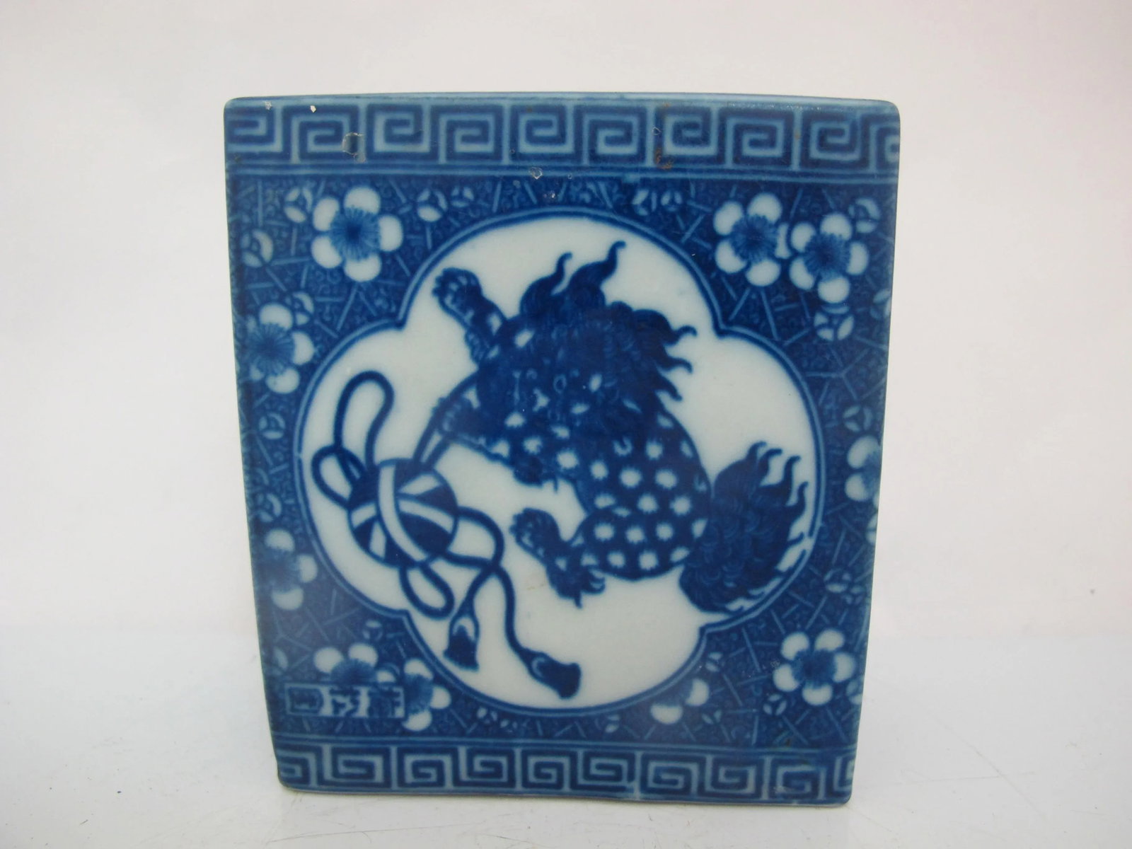 Chinese Blue Porcelain Lion Foo Guardian Dog Yarn Ball Opium Pillow Vase - 8