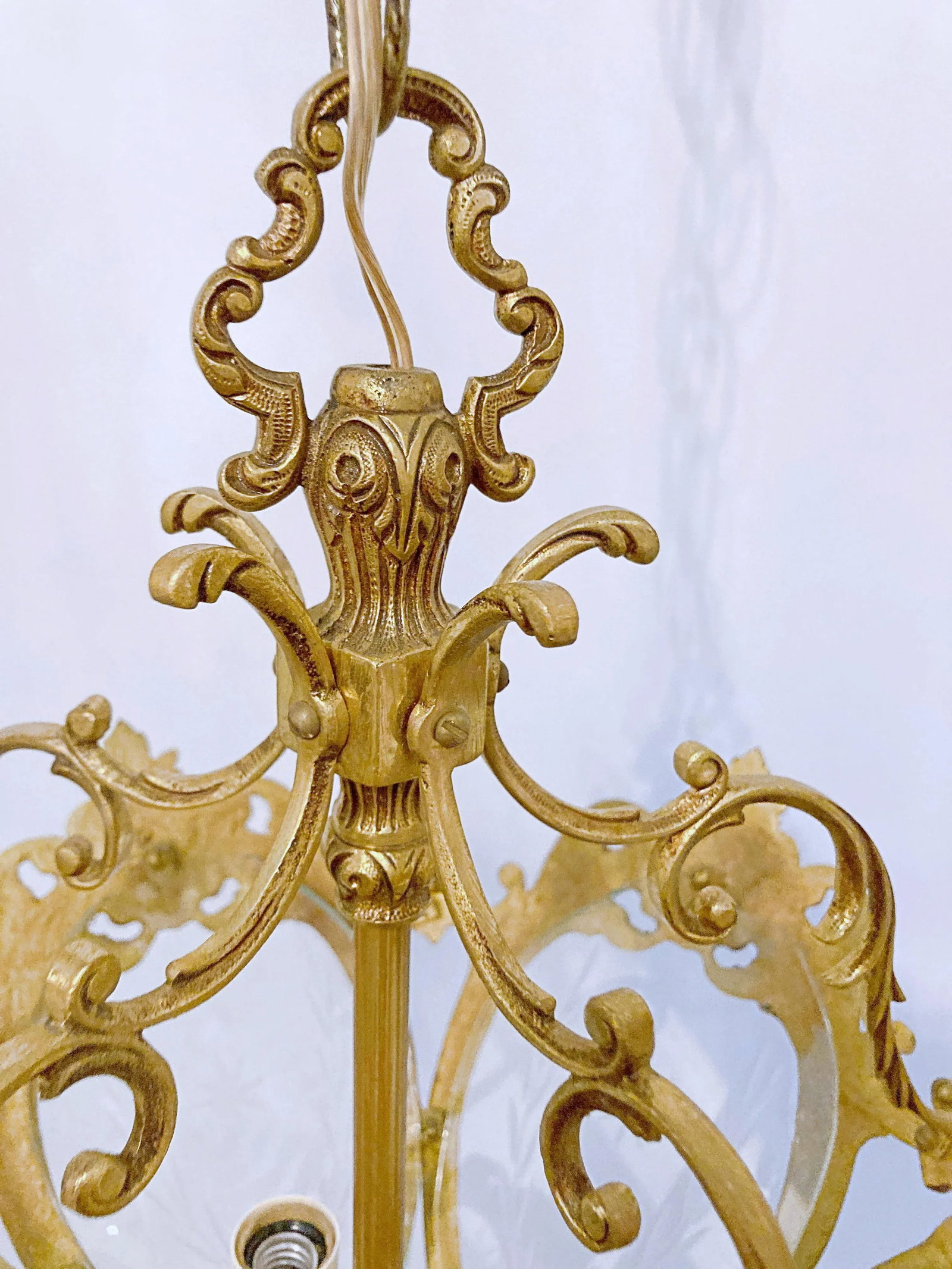 1930s Vintage Bronze Lantern With Etched Glass Panels - 4