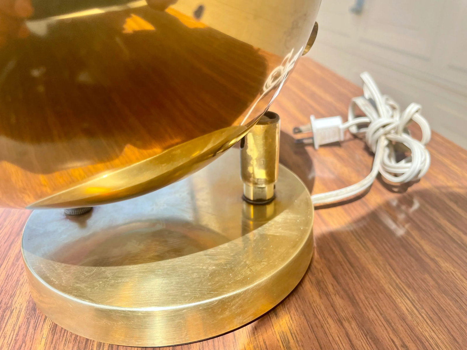 Vintage 1960s Brass Lamp - 9