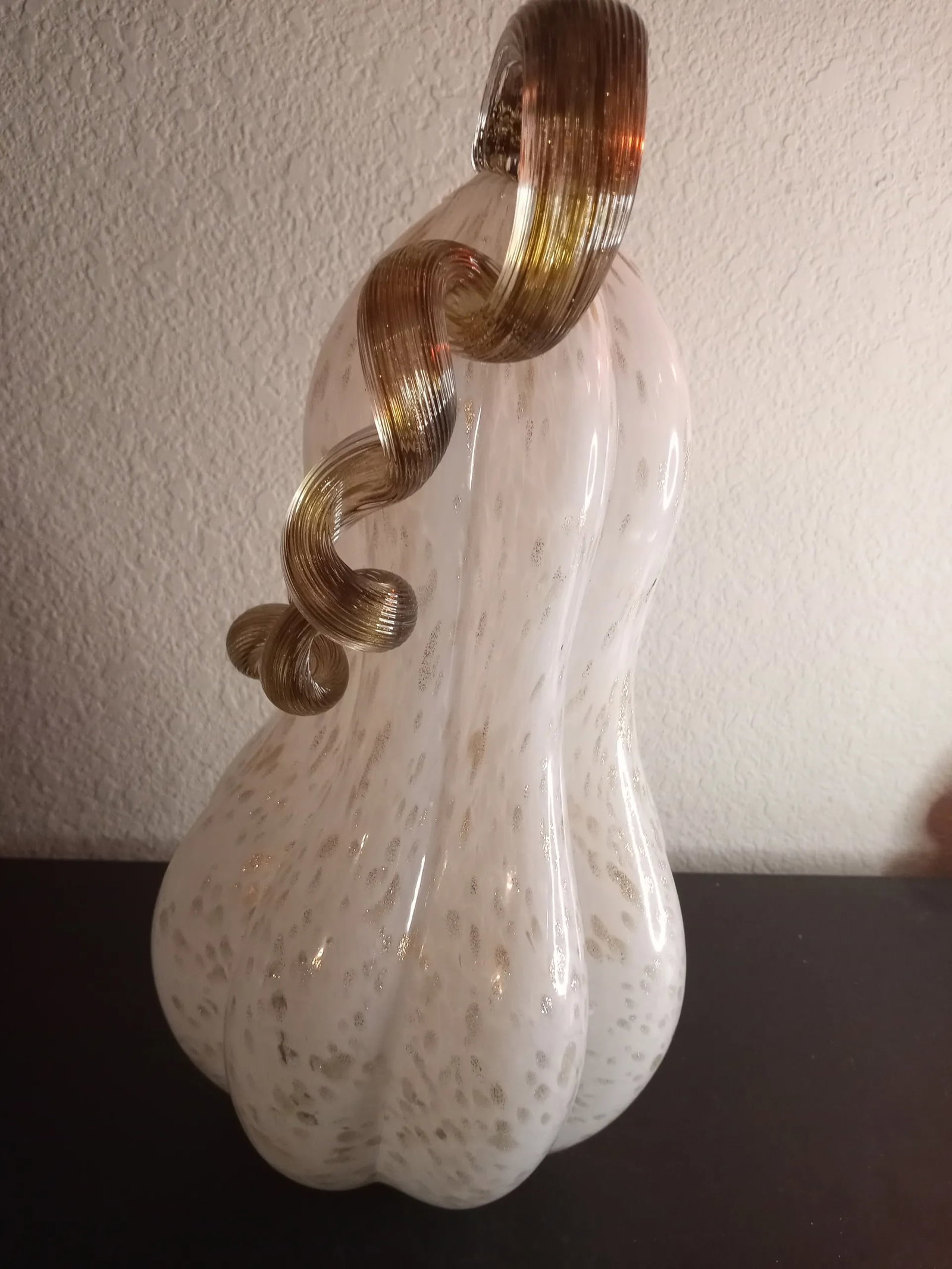 Gold Aventurine Art Glass Pumpkin Lamp - 3