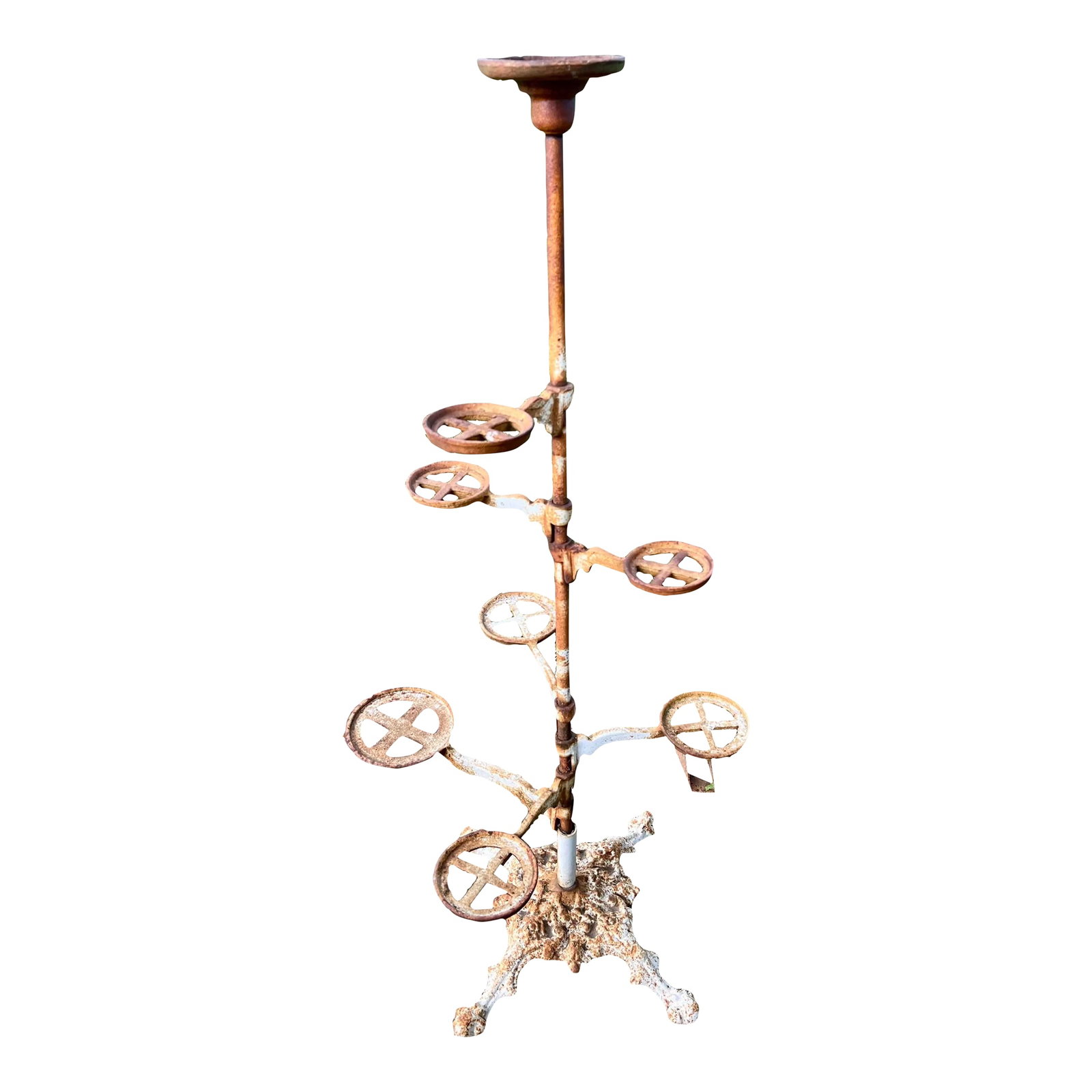 Mid 20th Century Cast Iron Spiral Plant Stand: A unique planter for any gardener that wants to show off their plants! This piece would be beautiful with trailing plants on it. The holders measure the following (starting with the top) in diameter
