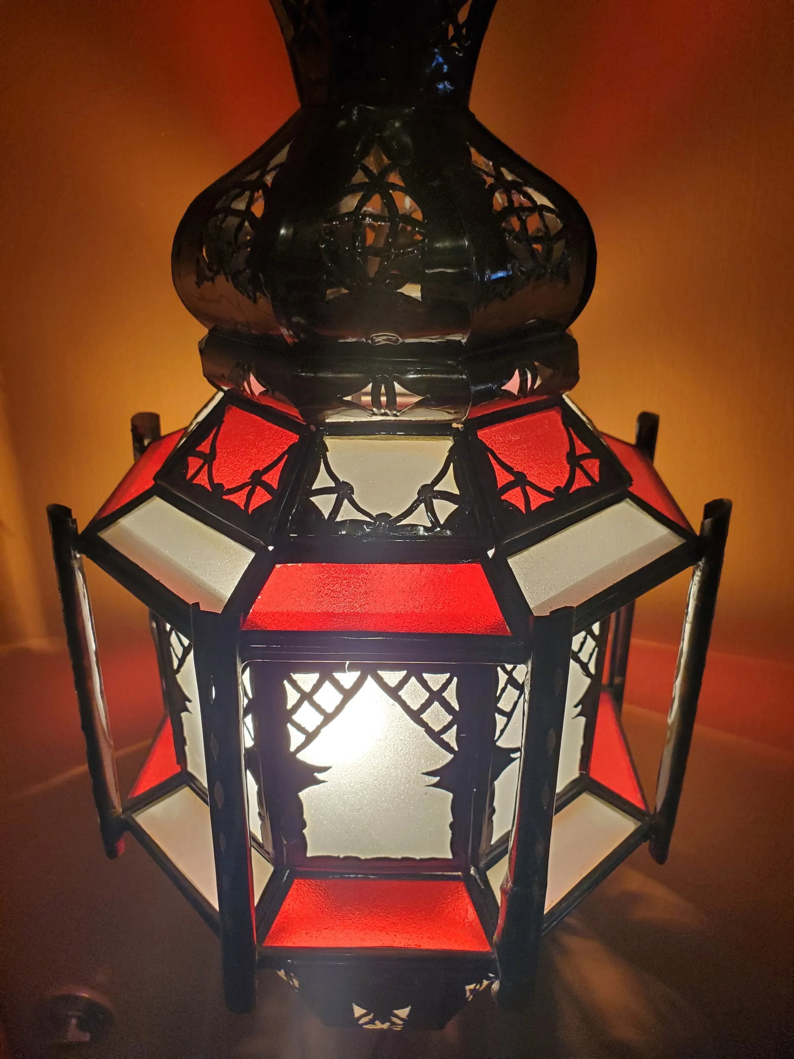 Medium Size Moroccan Frosty Glass Lantern in White / Red - 7