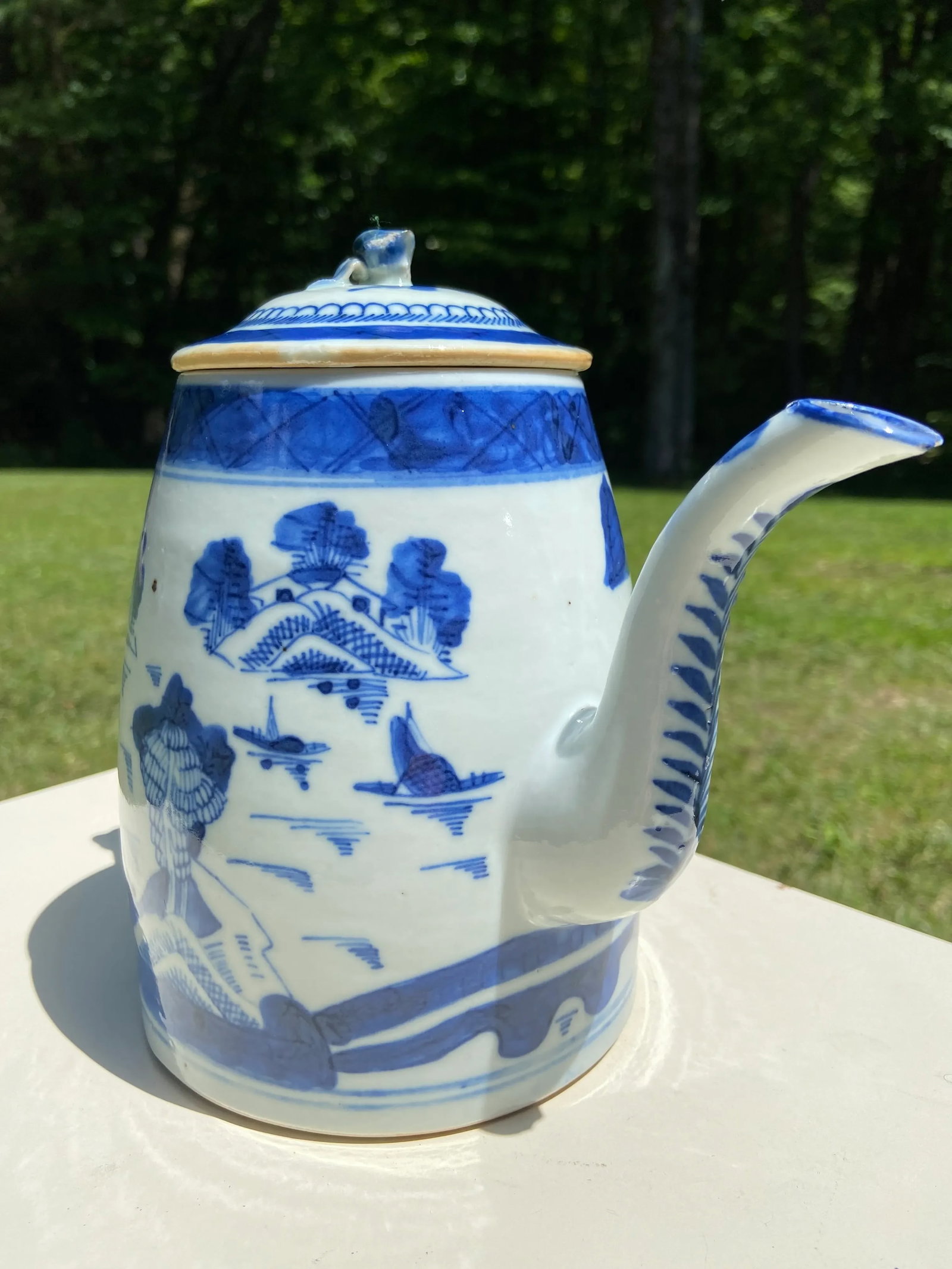 Late 19th Century Chinese Canton Tea Pot With Lid - 3
