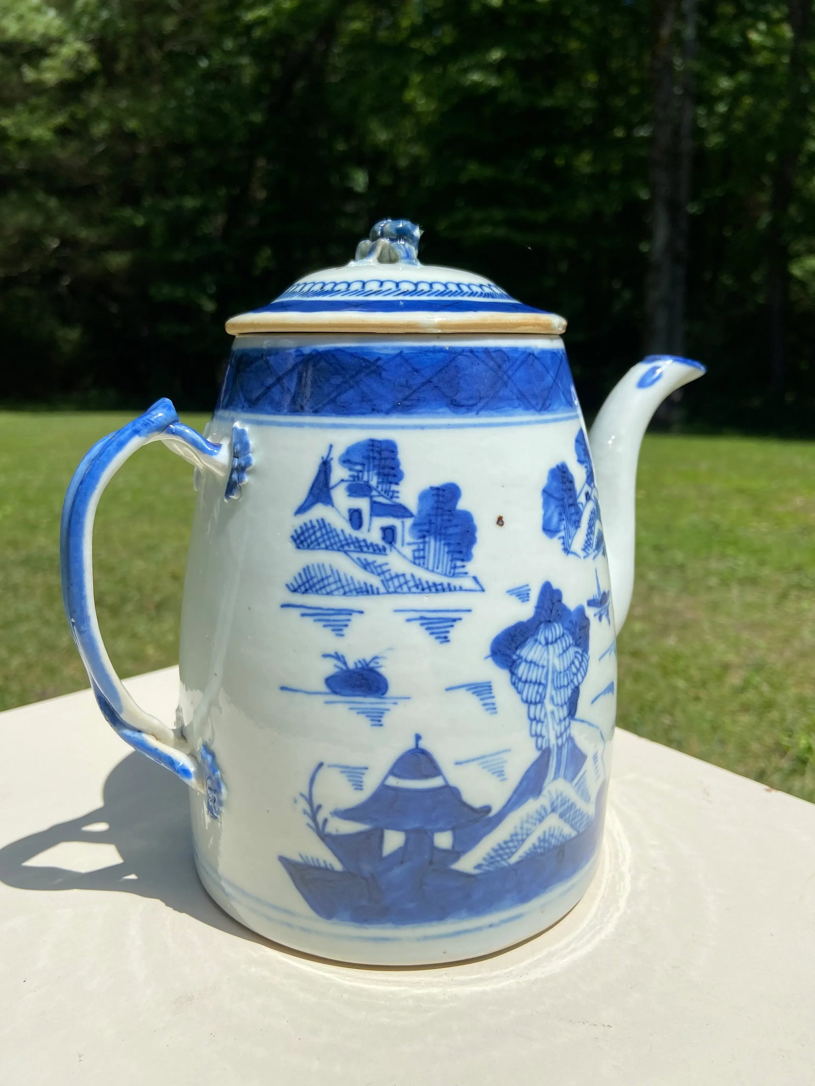 Late 19th Century Chinese Canton Tea Pot With Lid - 4