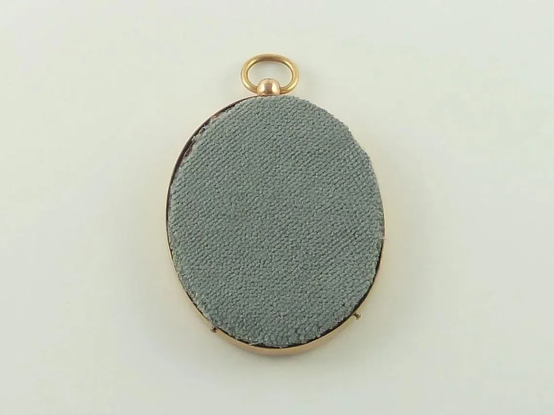 Antique French Miniature Portrait of a Lady, 19th Century, Oval Gilt Frame - 6