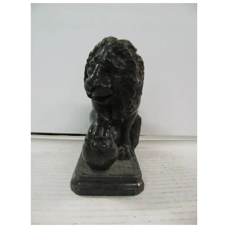 Mid 19th Century Hand Carved Marble Lion - 2