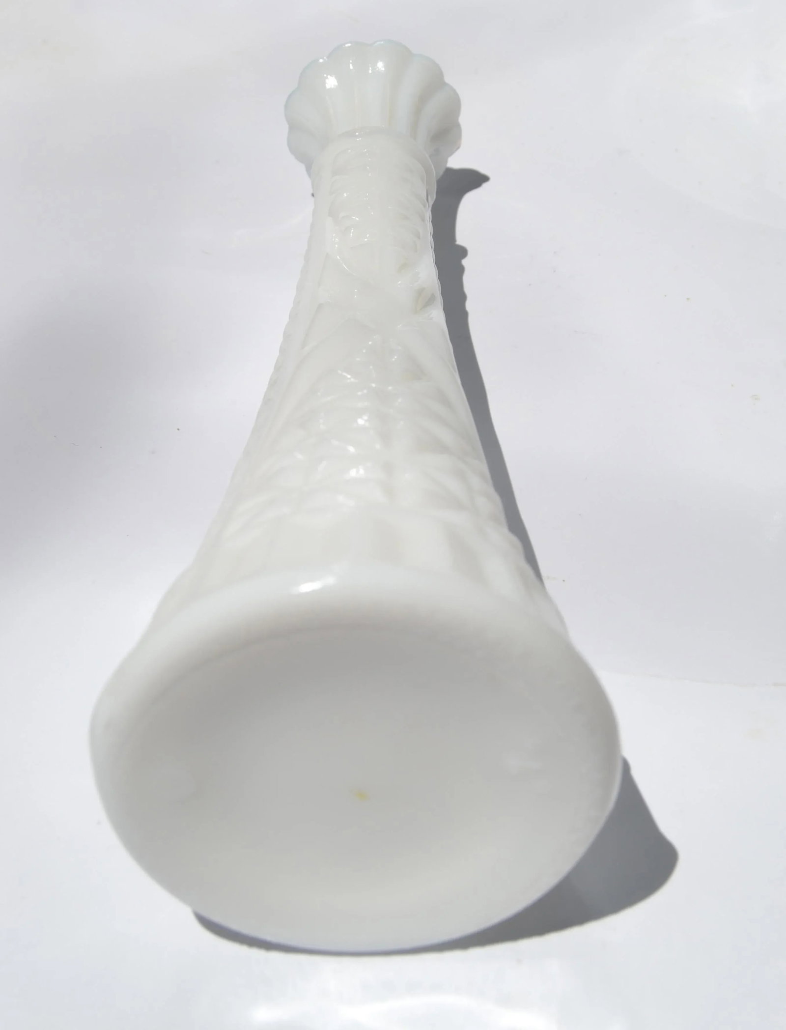 Mid-Century Modern Collectibles White Milk Glass Vase Candle Holder 1970 - 11