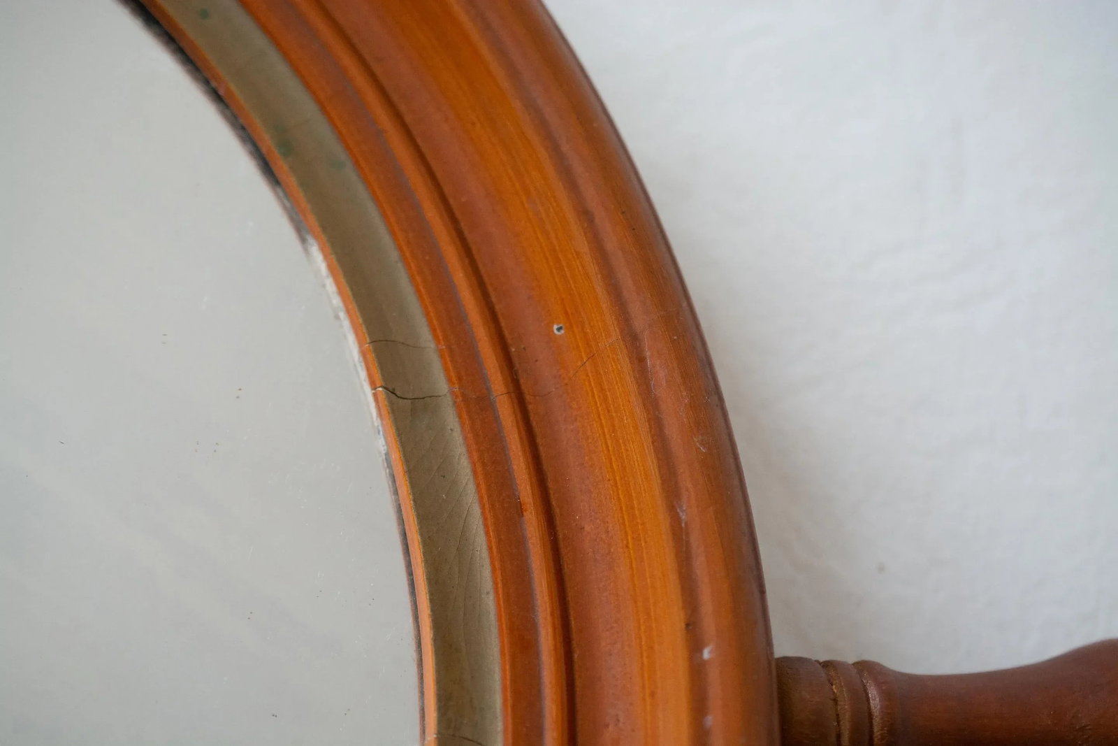1960s Nautical Round Wooden Captains Mirror - 7