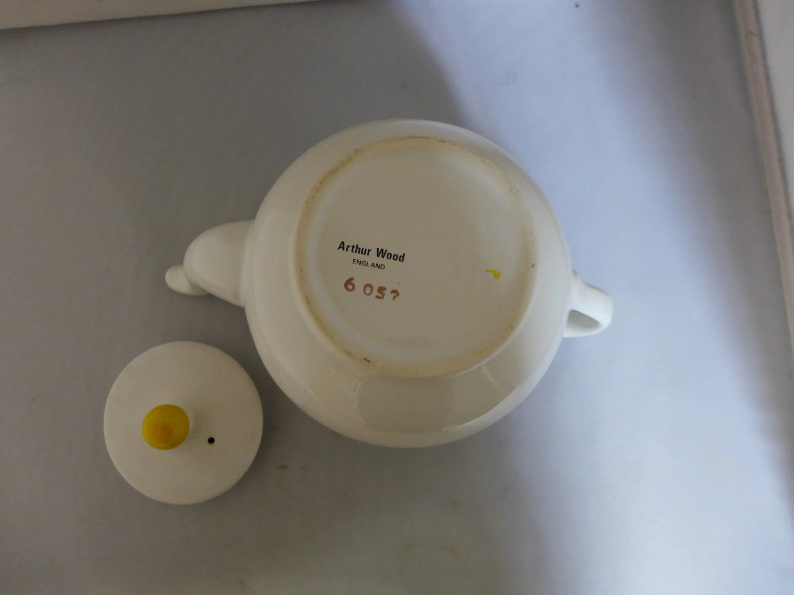 Arthur Wood Mid-Century Modern Teapot - 7