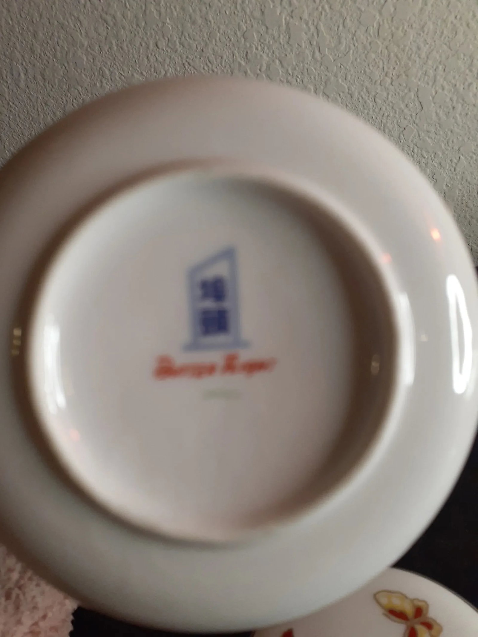 1950s Butter Flight Butterflies Porcelain Trinket Box, Made in Japan - 5