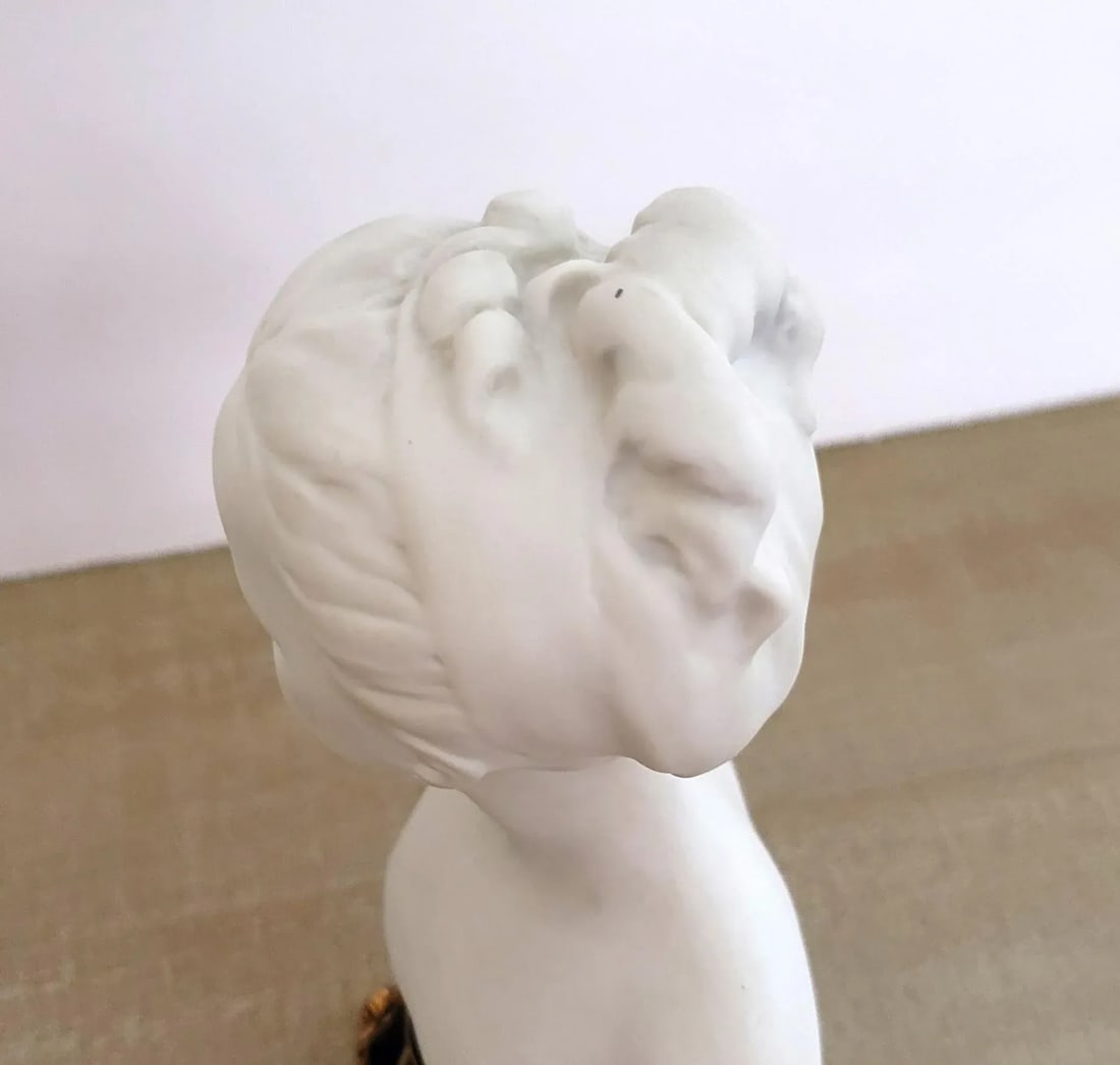 Limoges Bisque Porcelain Brongniart Children Busts After Houdon by Tharaud, a Pair - 10