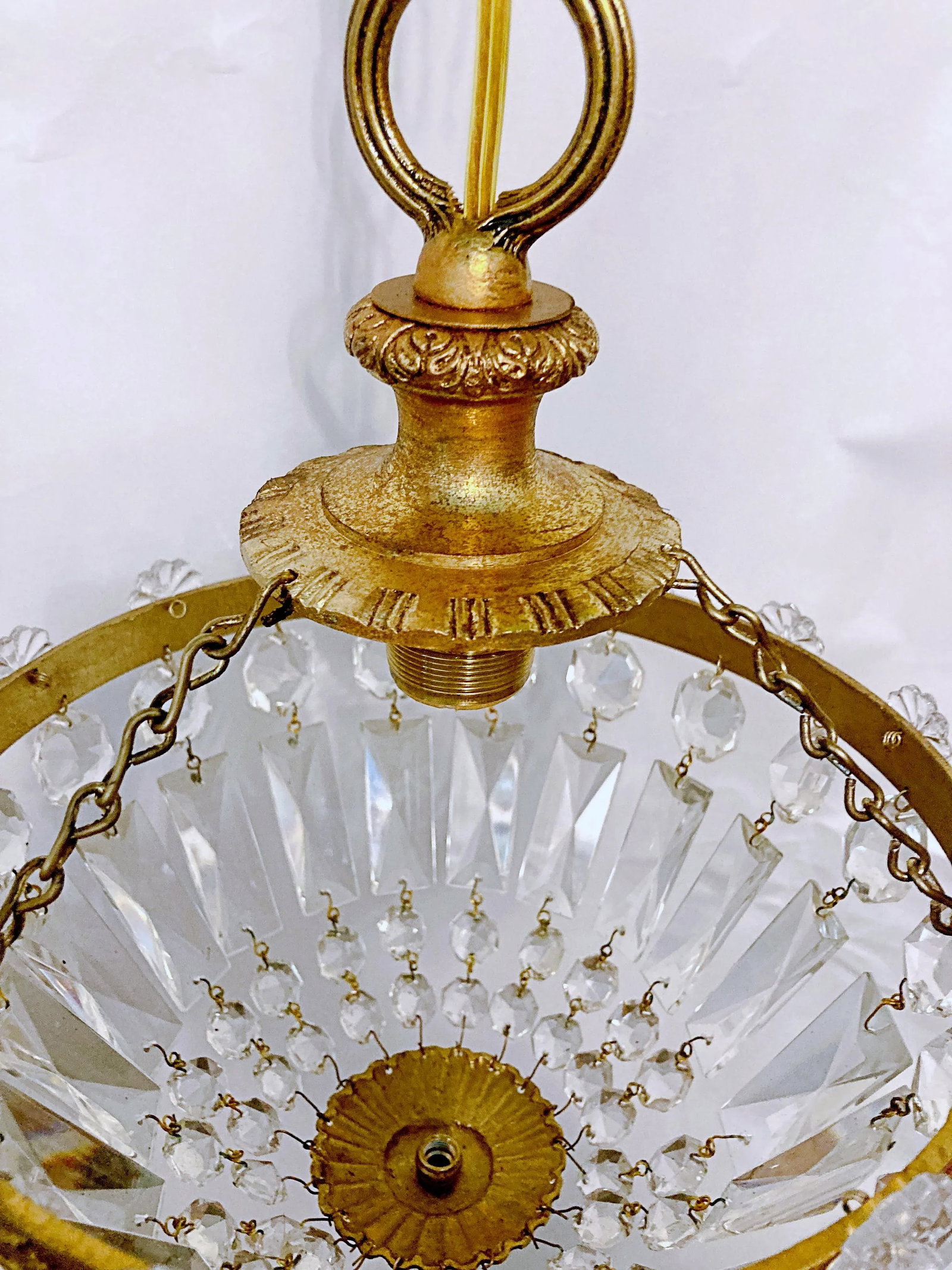 1950s Italian Brass and Crystal Rosettes Rim Basket Chandelier - 6
