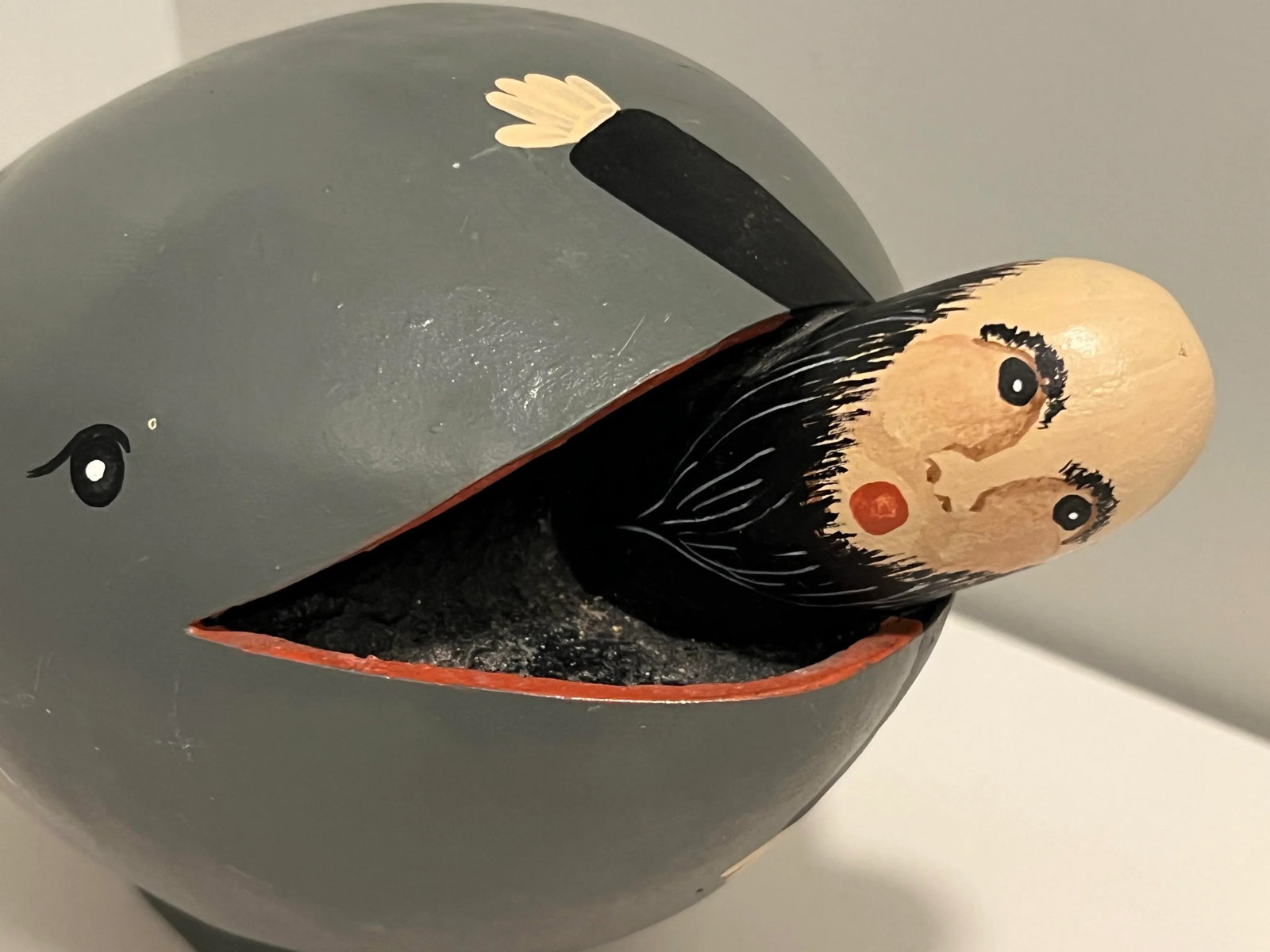 Marie Jeff (1926-2020), Folk Art, Jonah & the Whale, Hand Painted Gourd, Signed - 2