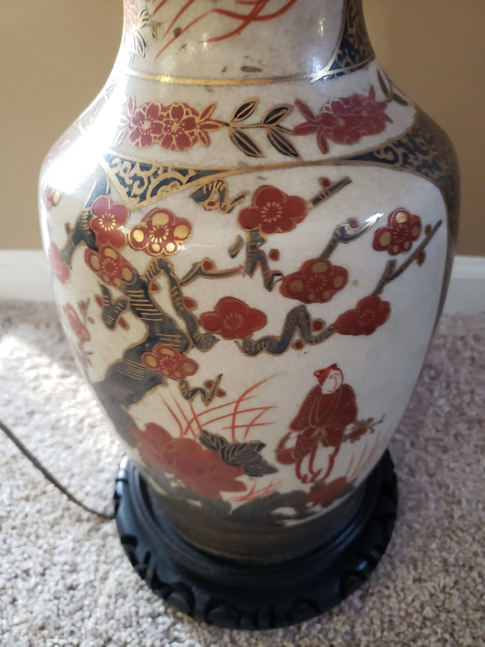 Vintage Mid 20th Century Hand Painted Asian Vase Mounted as Table Lamp - 7