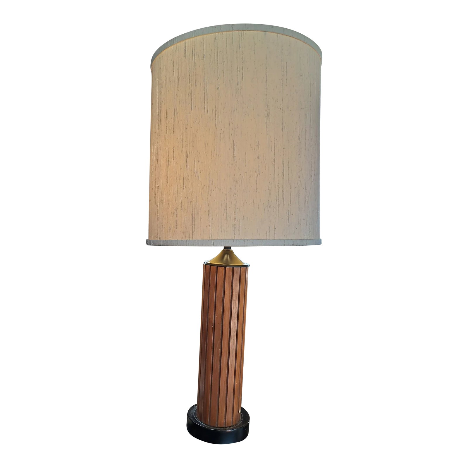 Mid-Century Modern Gruvwood Wood Lamp: Mid-century modern tall wooden lamp, called "Gruvwood" . Wooden slats, in walnut, with ebonized black metal base and top. Original mid-century shade. European Scandinavian /Danish styling. Featured