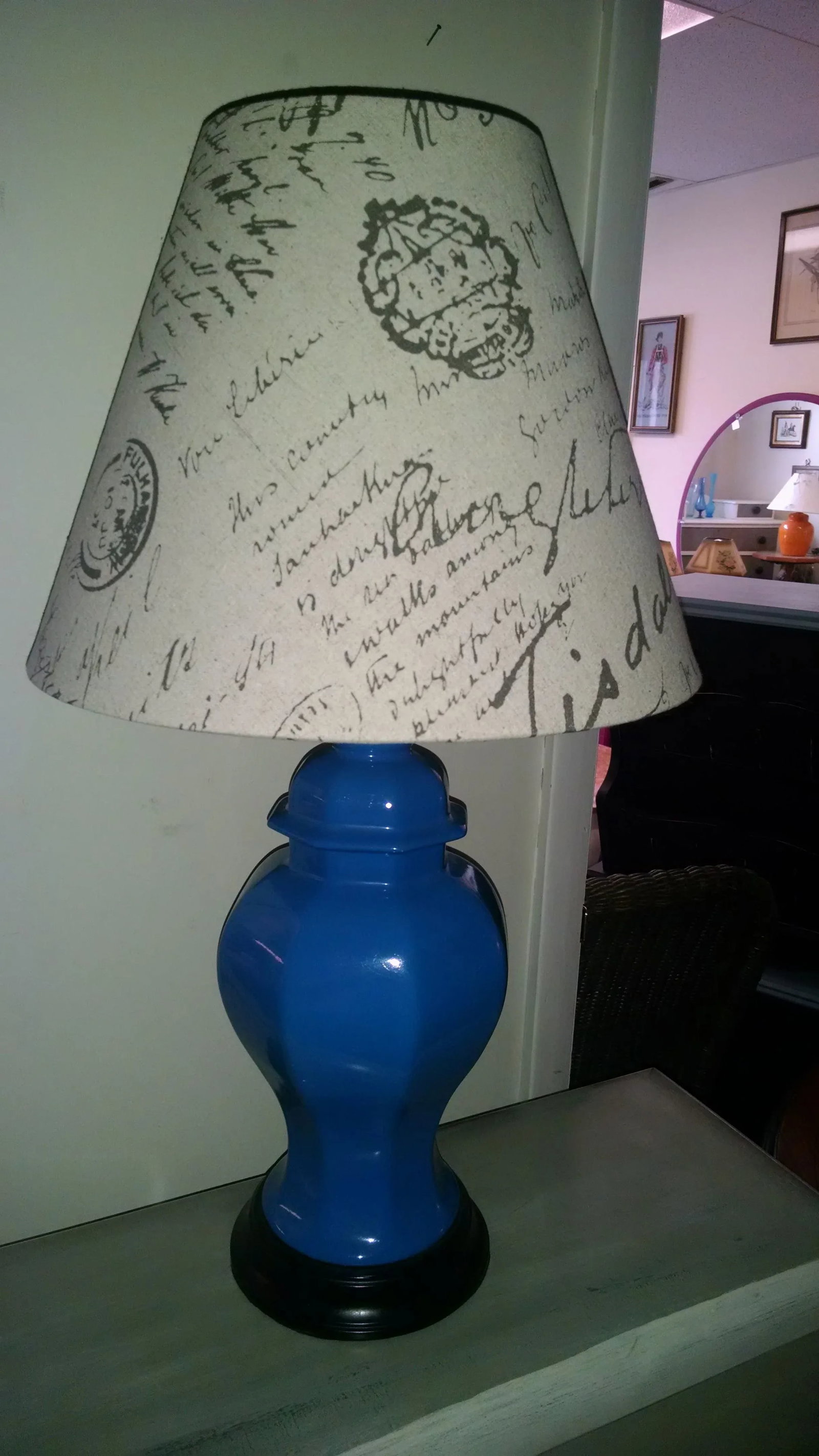 Vintage Hollywood Regency Table Lamp - 6