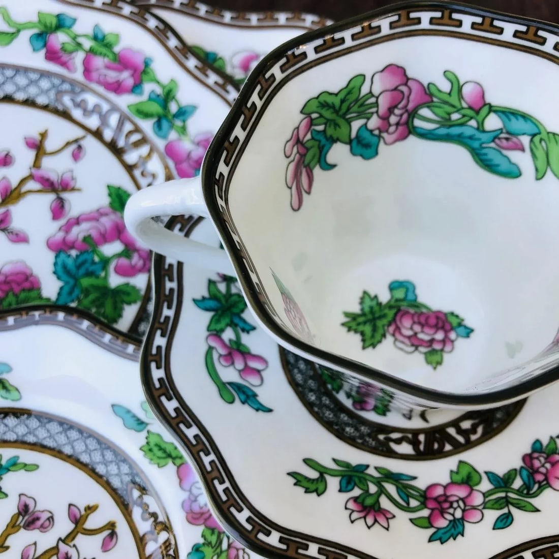 1970s Coalport 5-Piece Bone China Cup and Plate Set "The Indian Tree" - 8