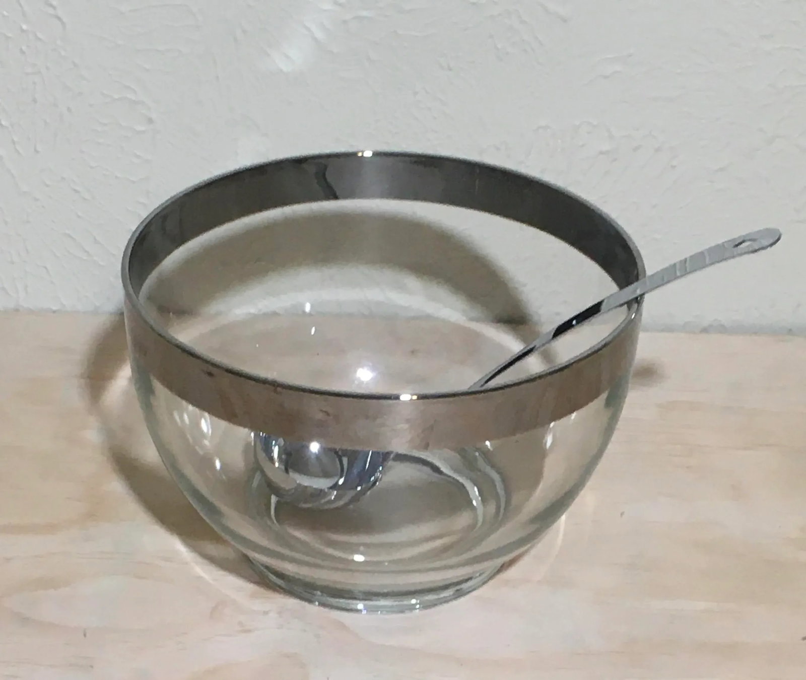 Mid Century Modern Dorothy Thorpe Style Silver Rim Roly Poly Punch Bowl Set- 23 Pieces - 3