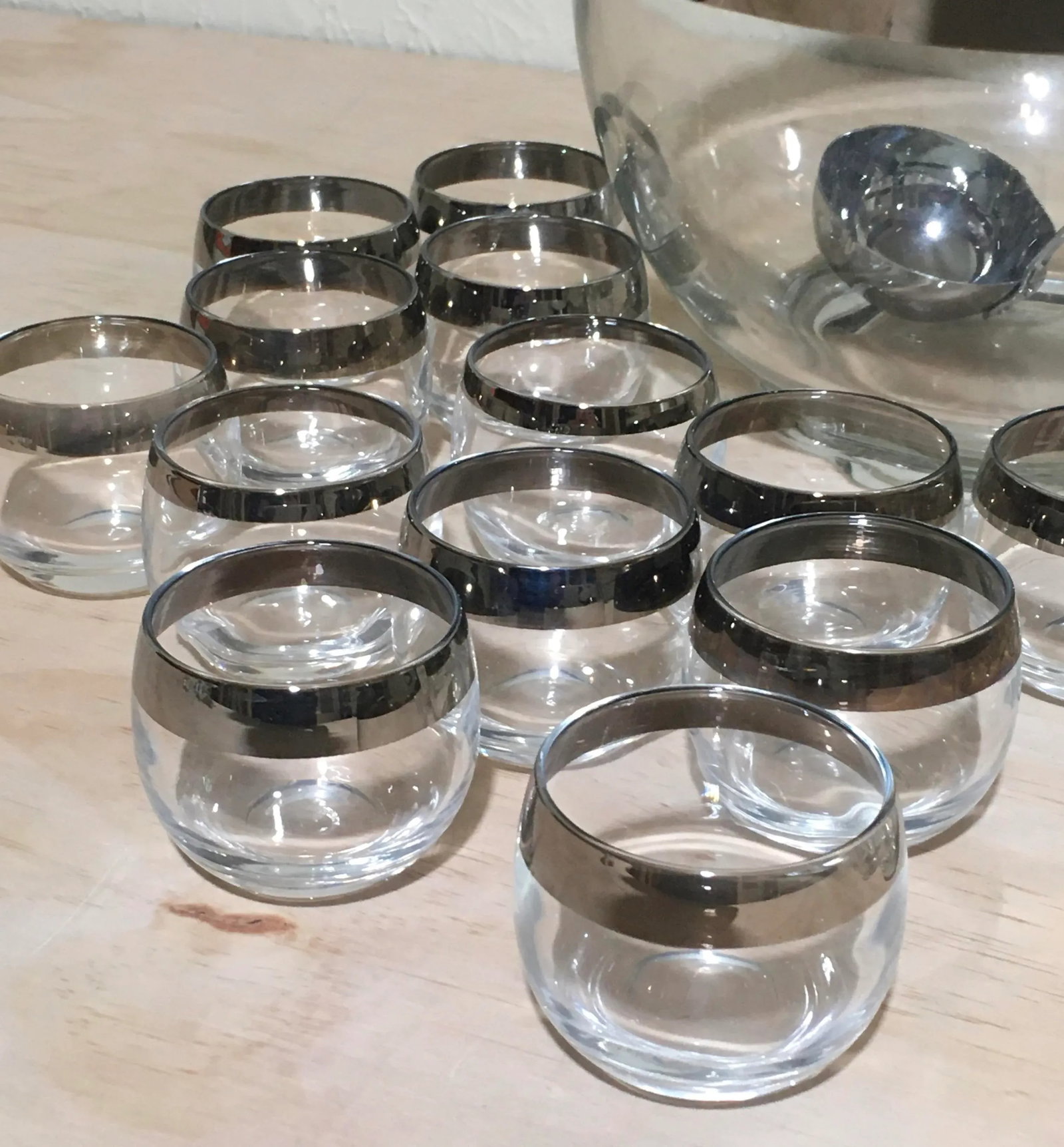 Mid Century Modern Dorothy Thorpe Style Silver Rim Roly Poly Punch Bowl Set- 23 Pieces - 6