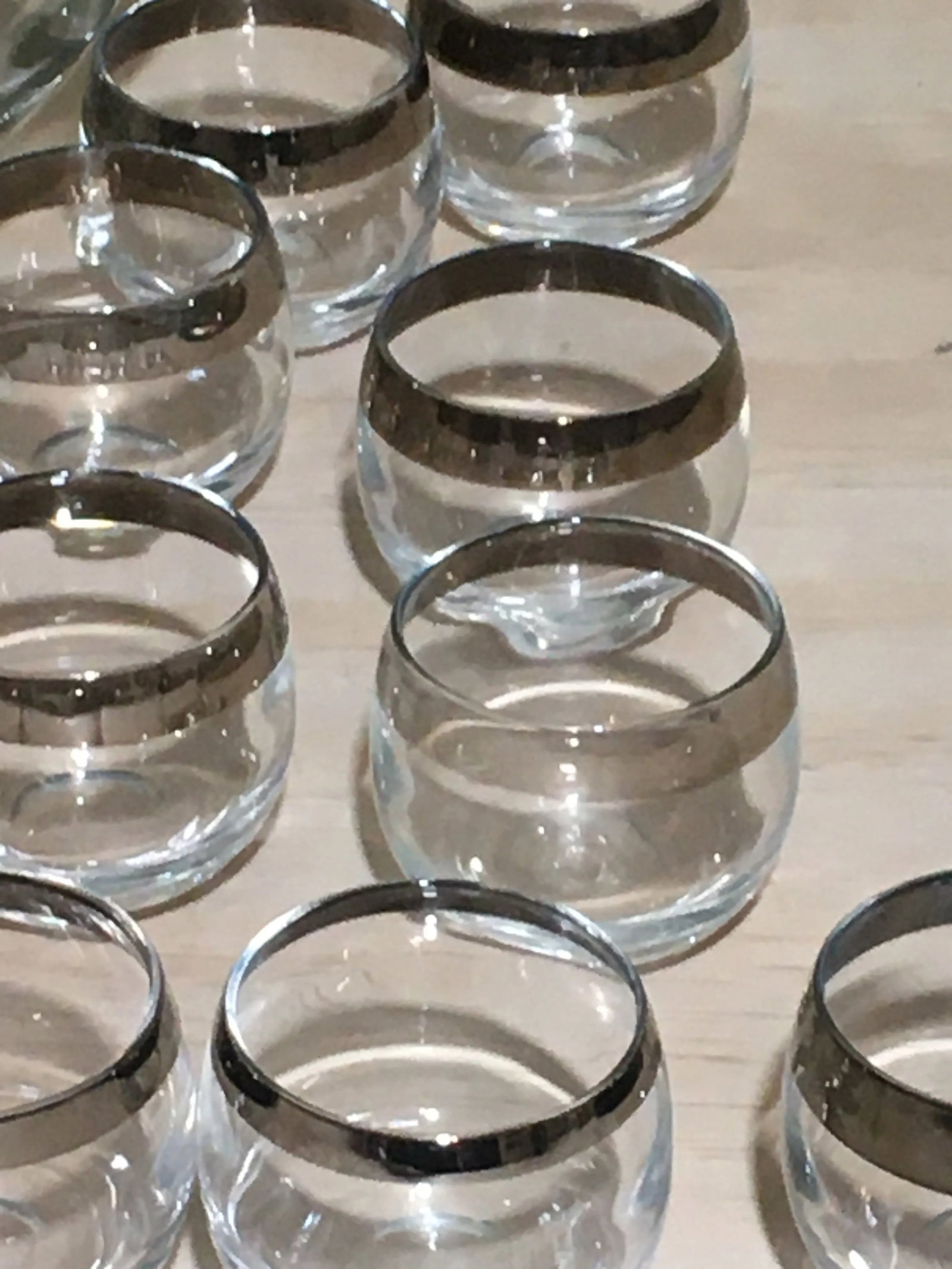 Mid Century Modern Dorothy Thorpe Style Silver Rim Roly Poly Punch Bowl Set- 23 Pieces - 9