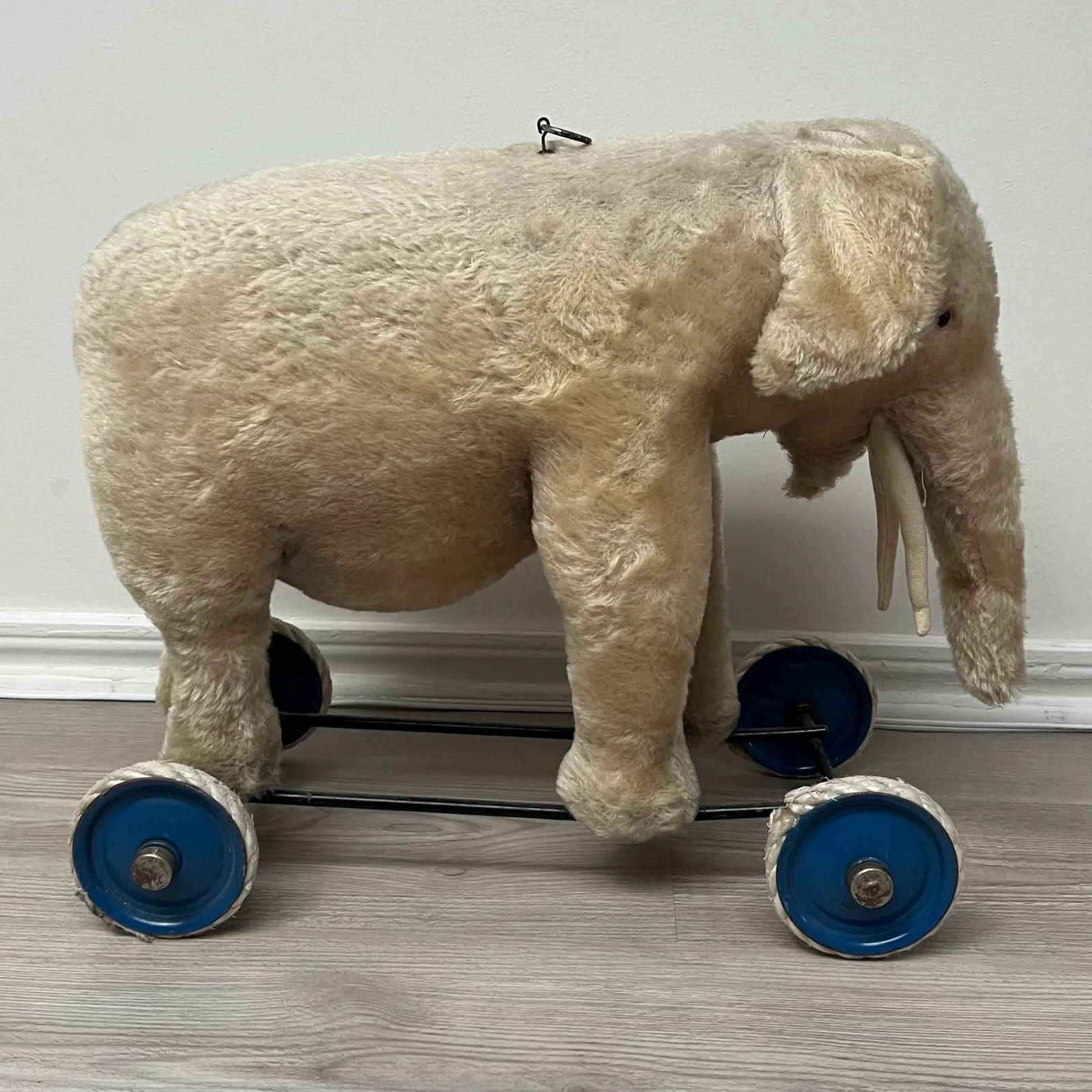 1940s/1950s Steiff Mohair Elephant on Wheels Pull Toy - 11