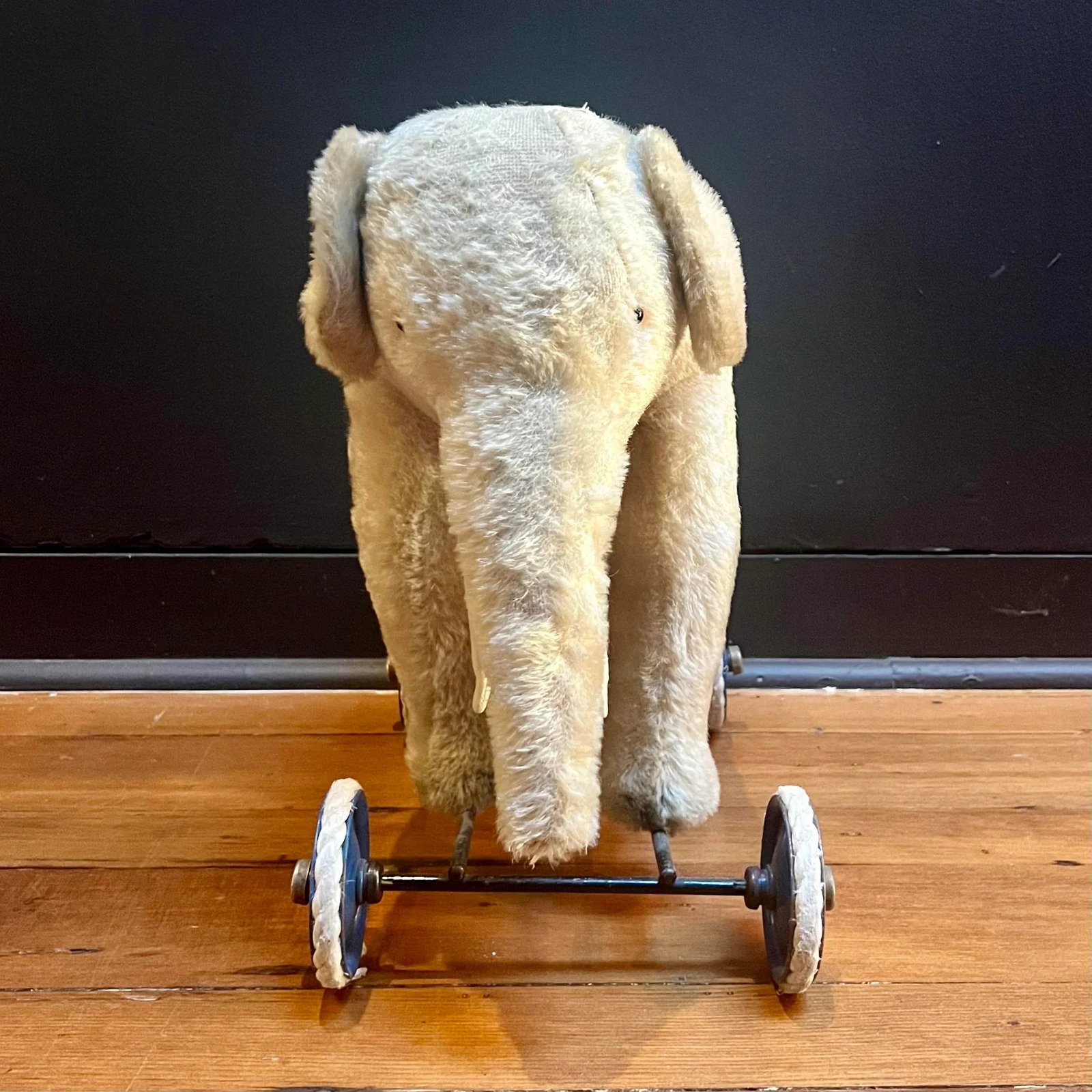 1940s/1950s Steiff Mohair Elephant on Wheels Pull Toy - 4